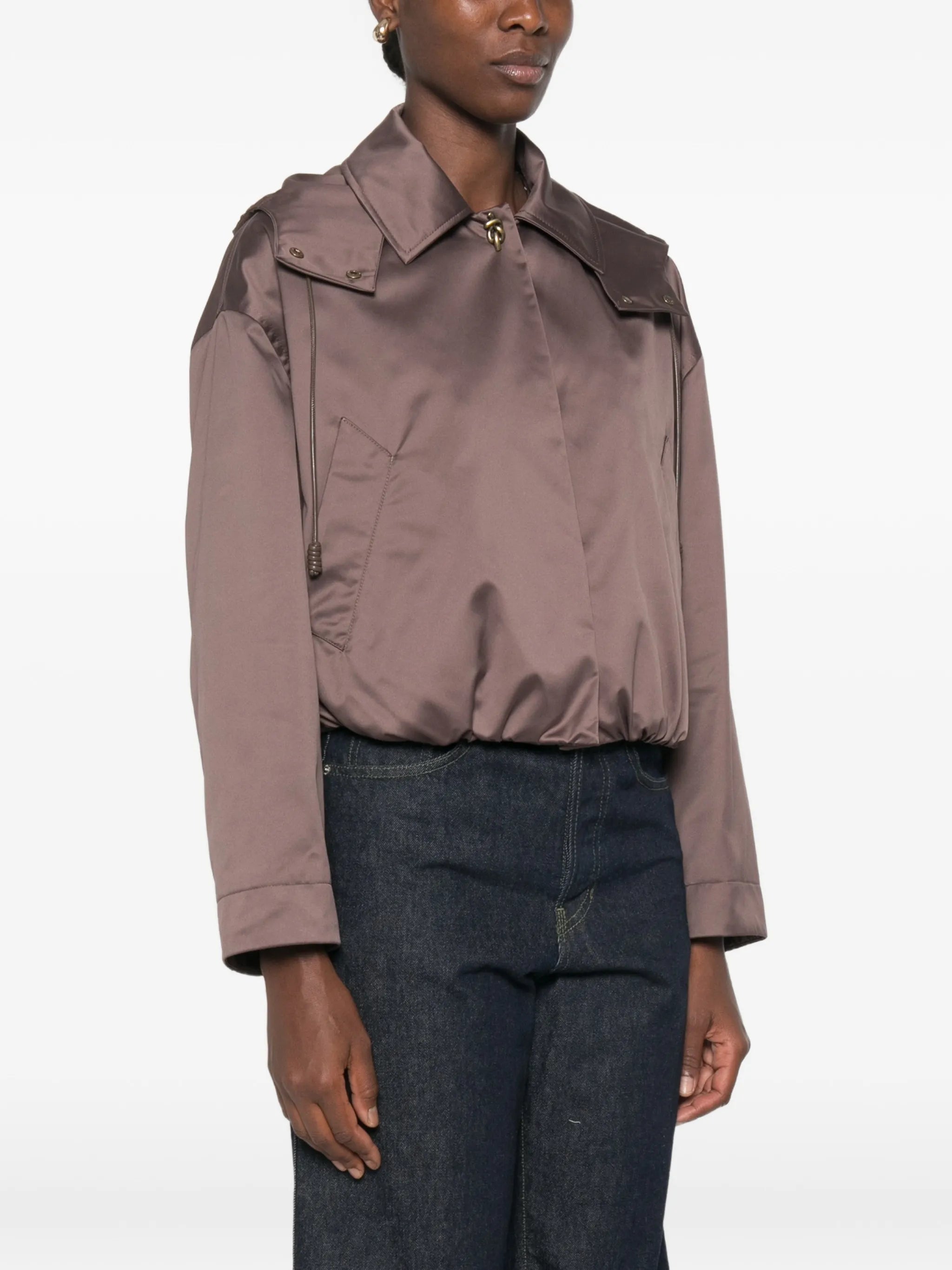 Chevreuil duchesse short down jacket