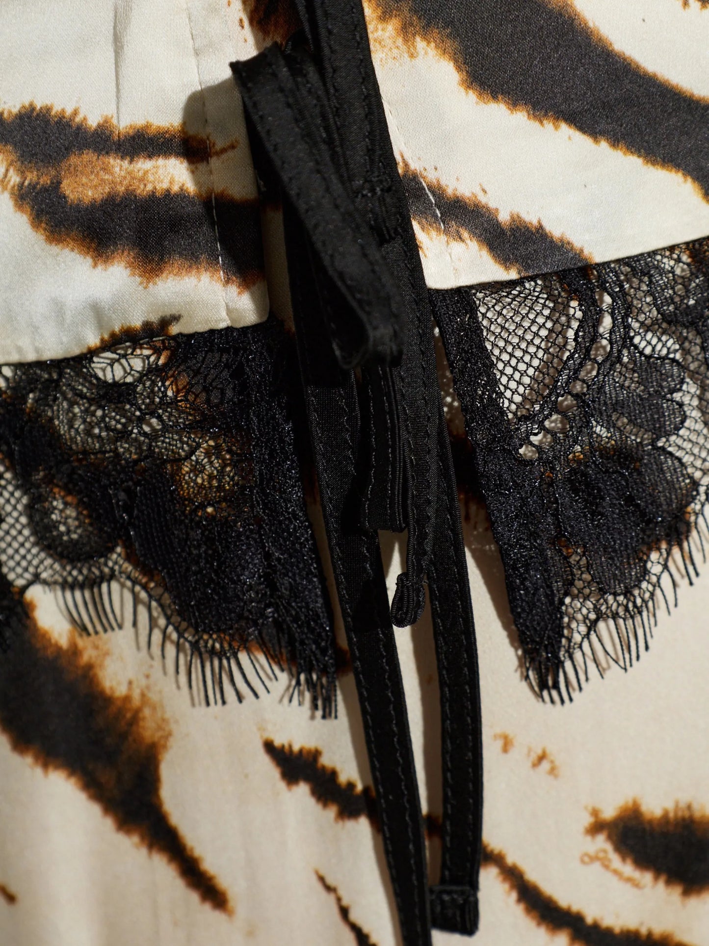 animal-print lace-trim top