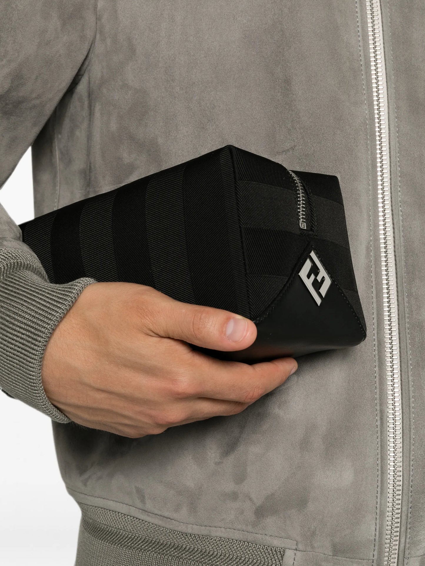 logo-plaque wash bag