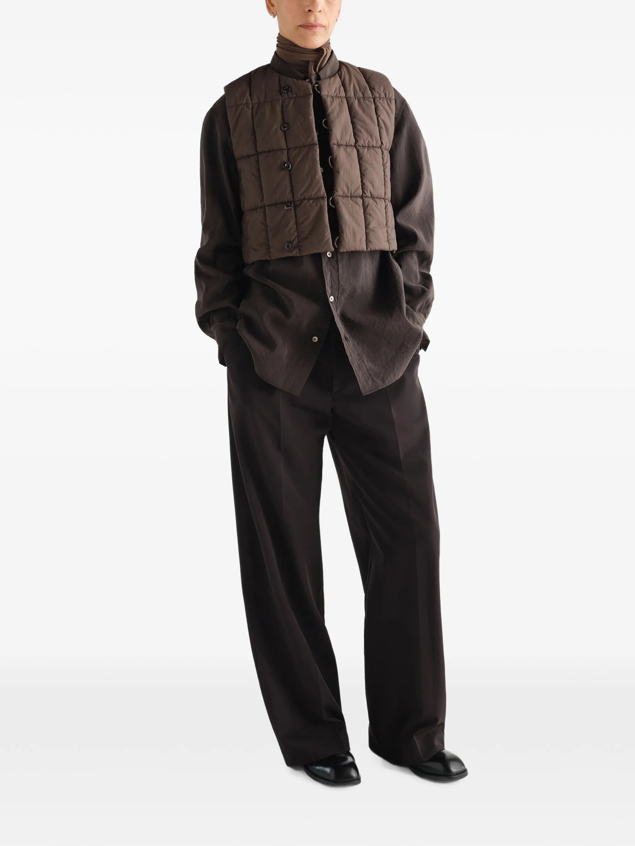 padded vest in water-repellent cotton and nylon blend