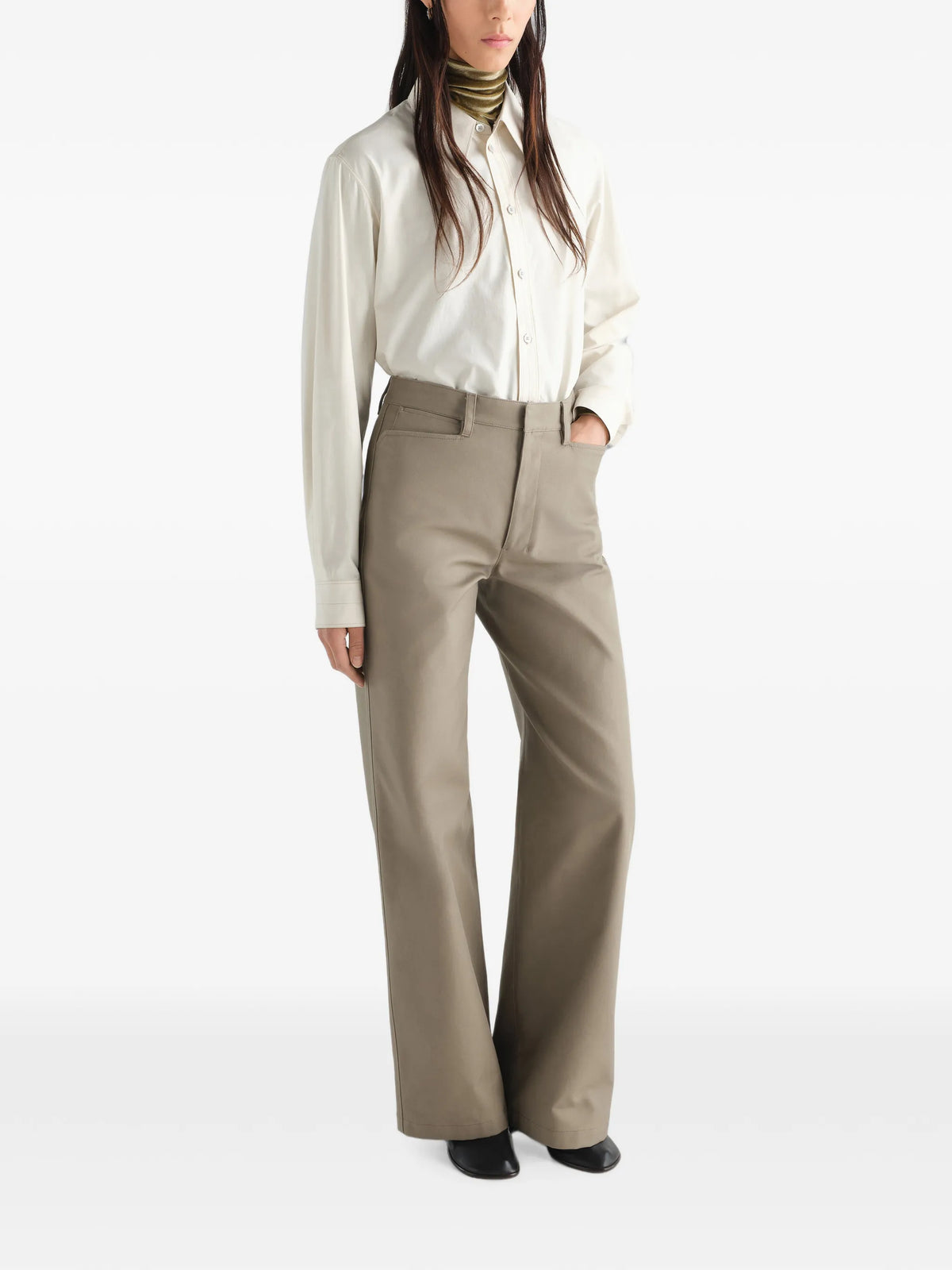 straight pants in heavy cotton twill