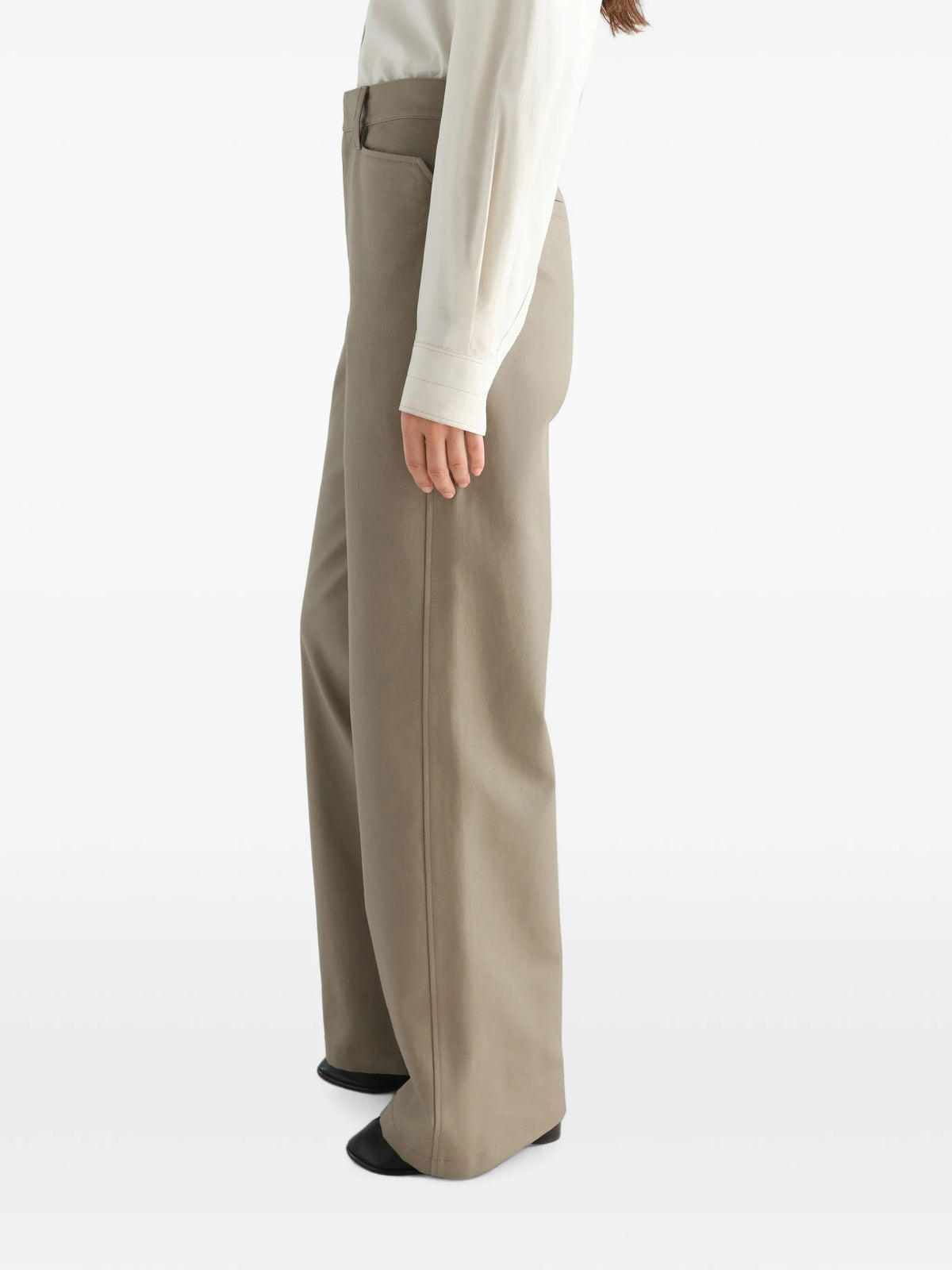 straight pants in heavy cotton twill