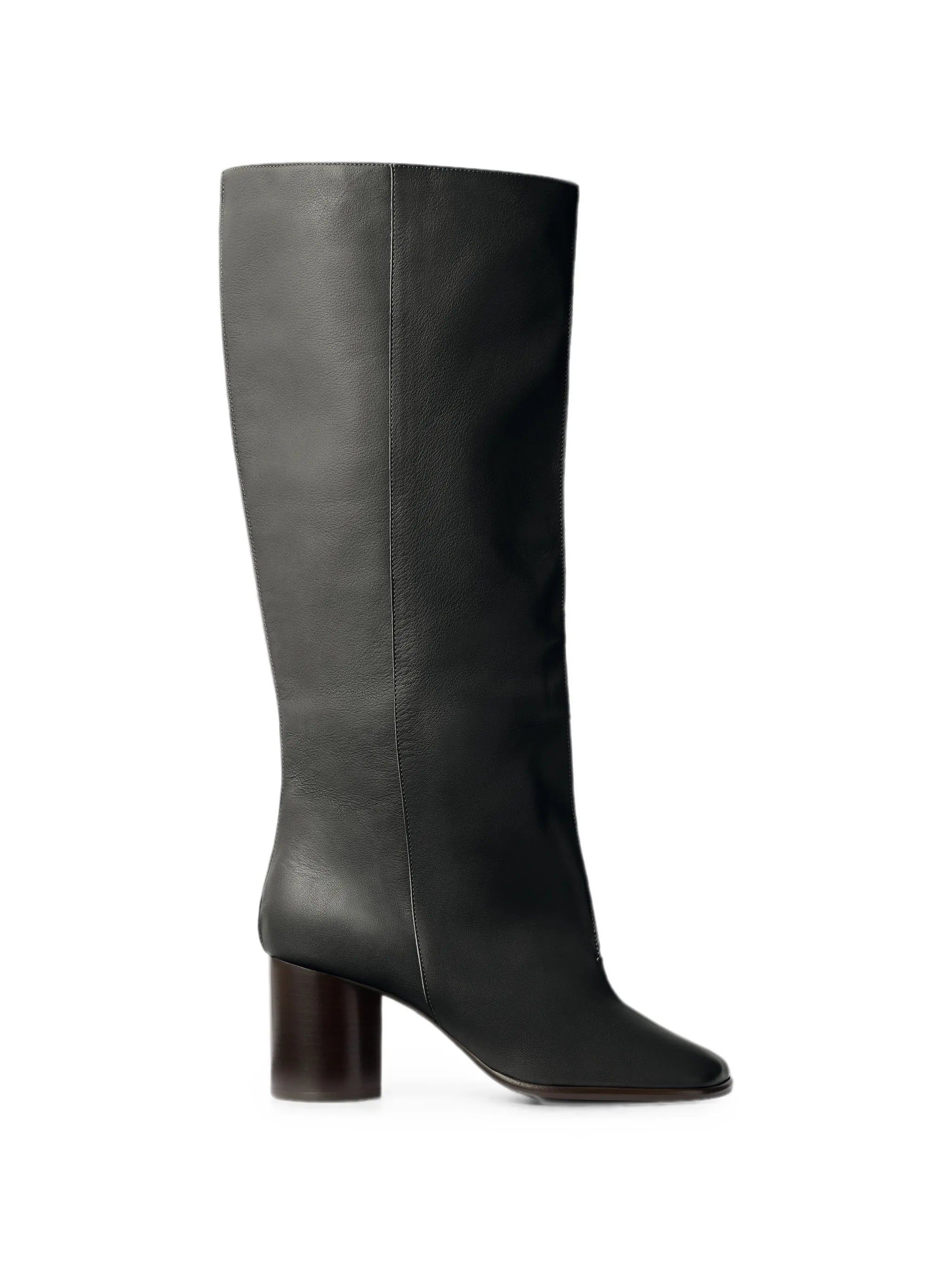 Crease Sleeve boots in soft glossy leather