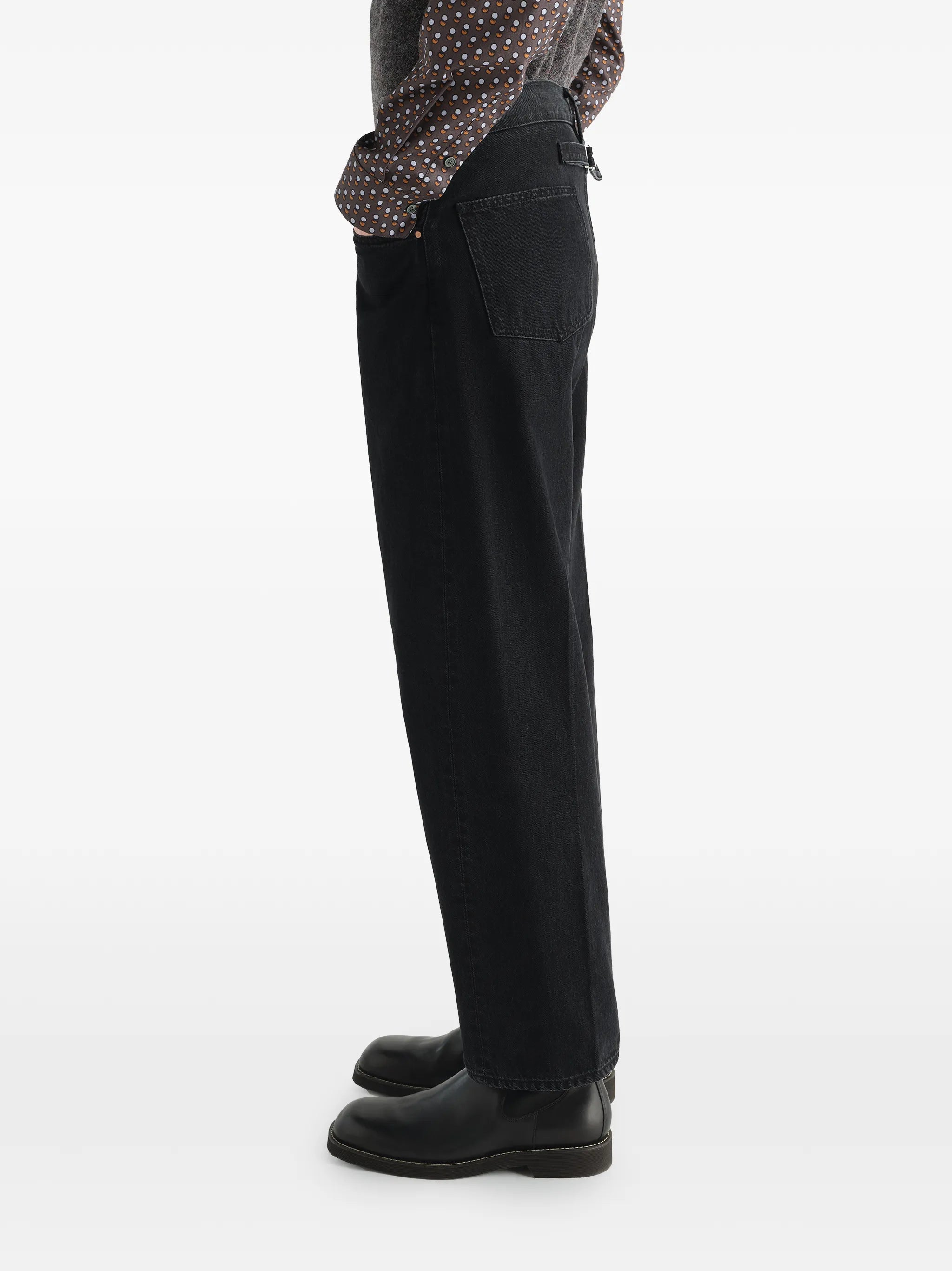 straight five-pocket pants in washed selvedge denim