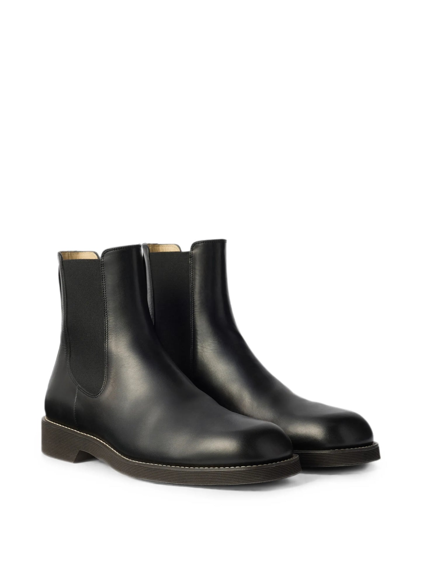 Chelsea ankle boots in shiny vegetable-tanned leather