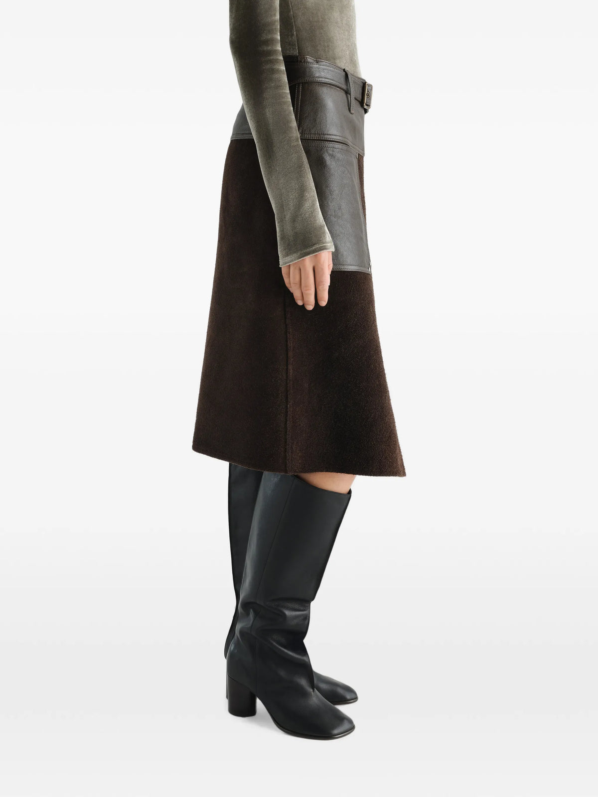 skirt in brushed suede