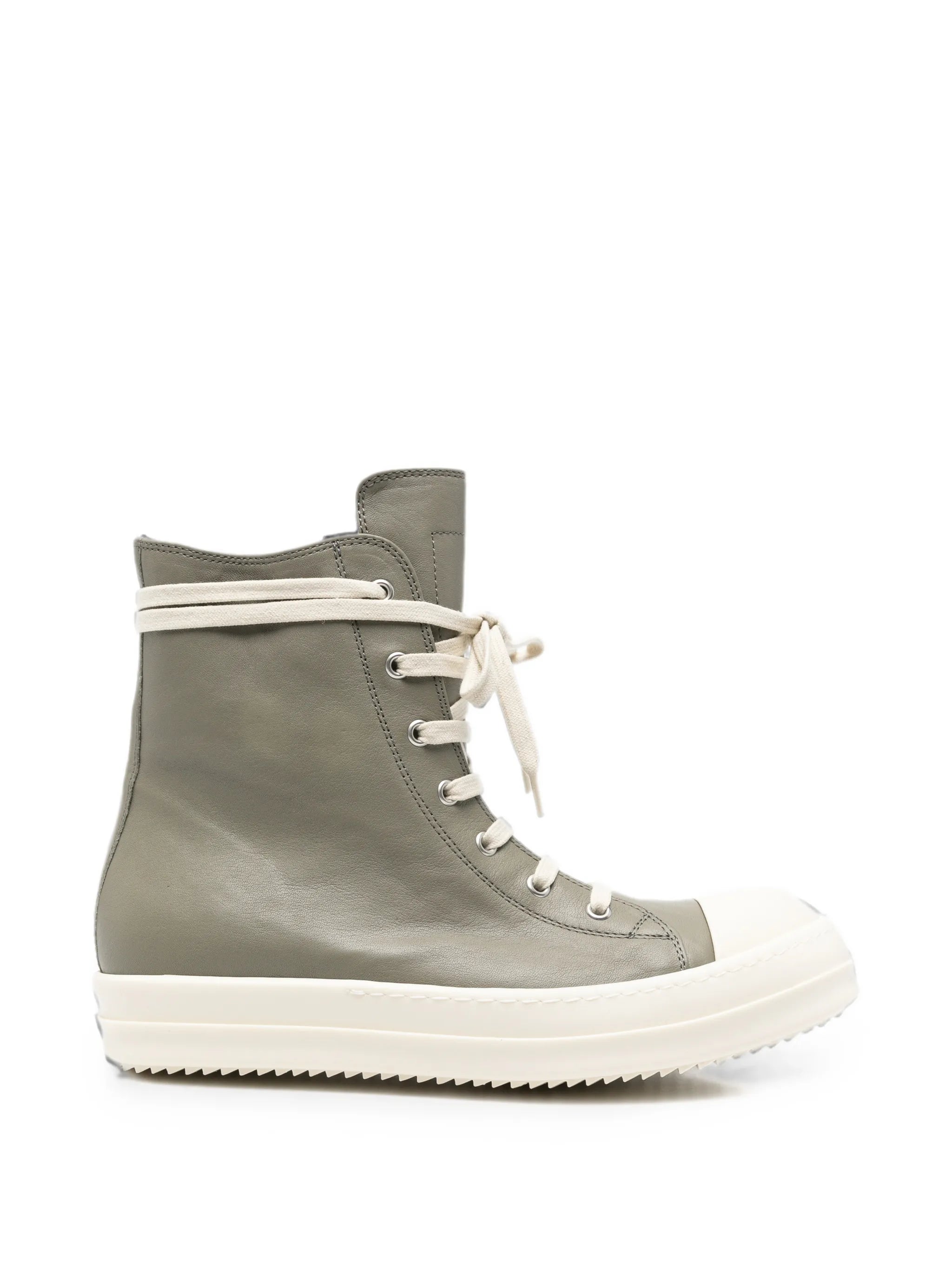 Tower sneaks in unshaved cow leather