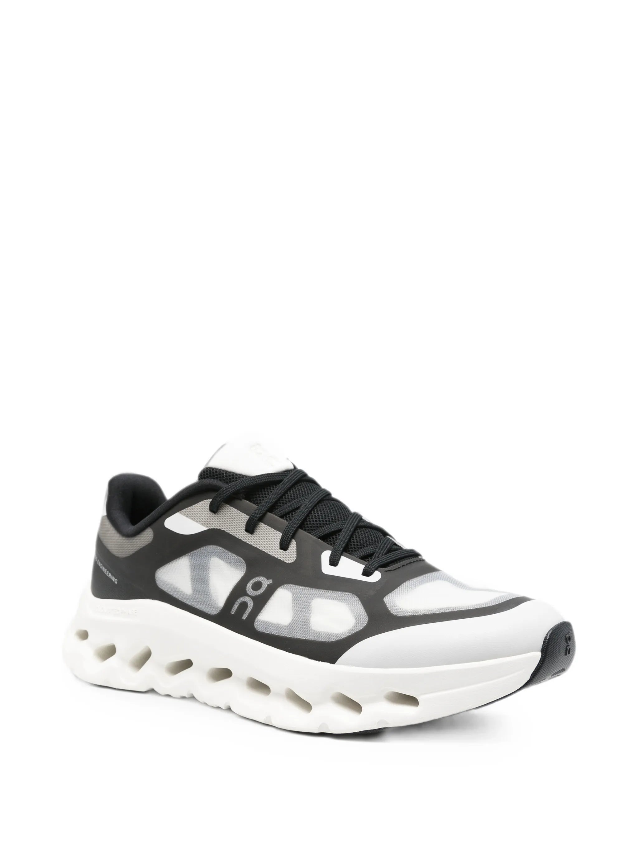 Cloudtilt Remix sneakers