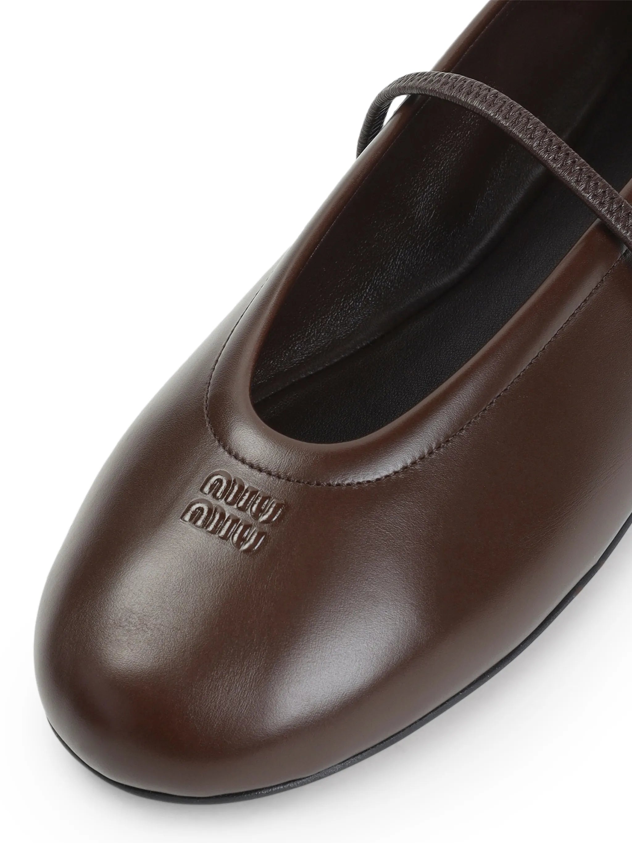 logo-embossed leather ballet flats