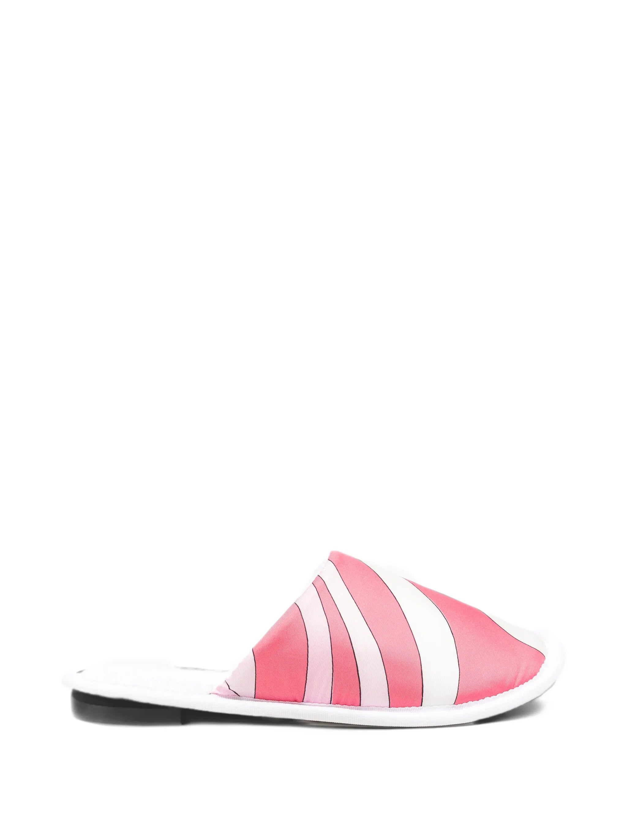Marmo-print slippers