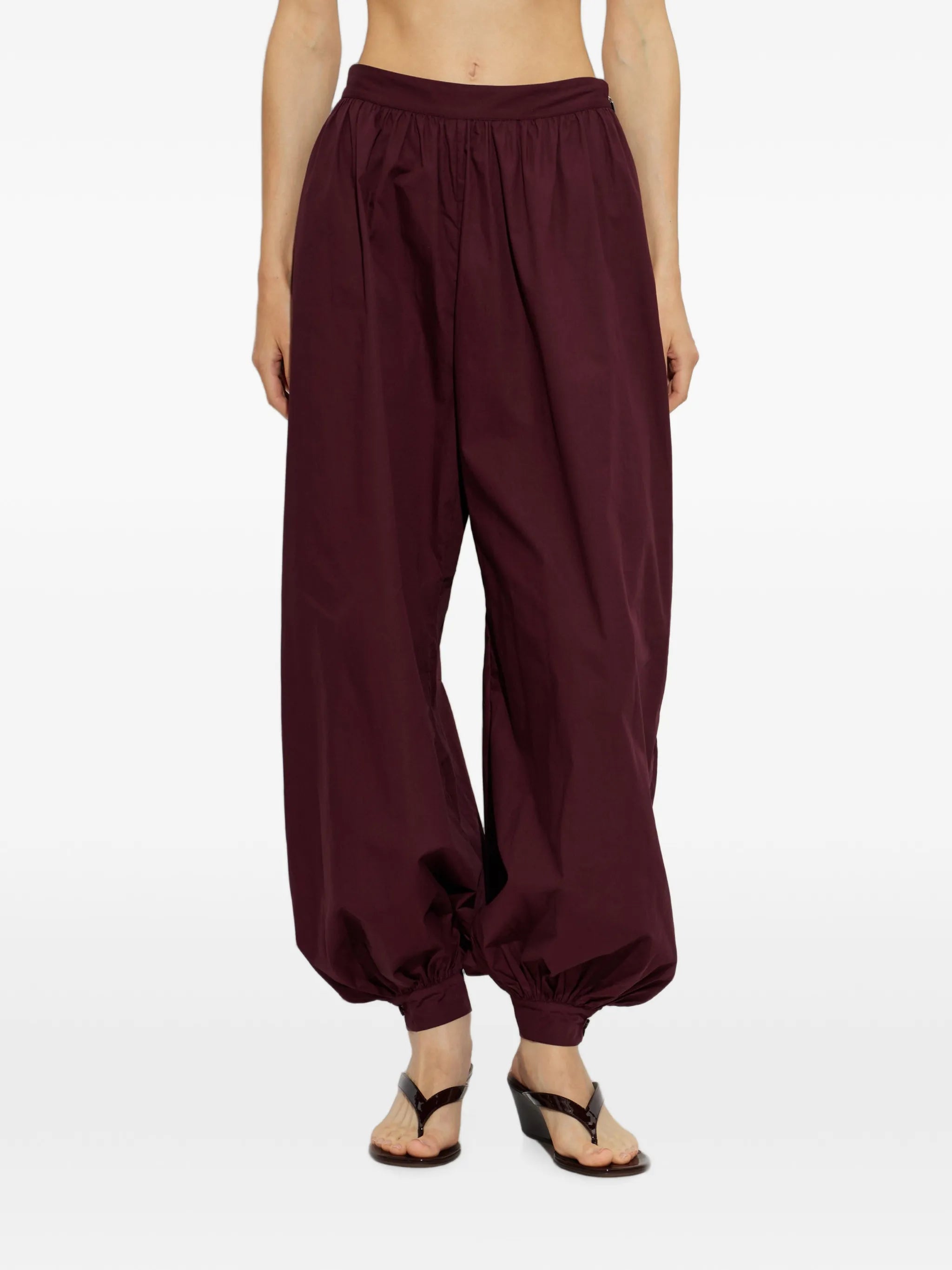 gathered-cuff loose-fit trousers