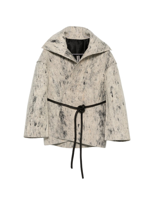 Dracucollar extreme-collar coat