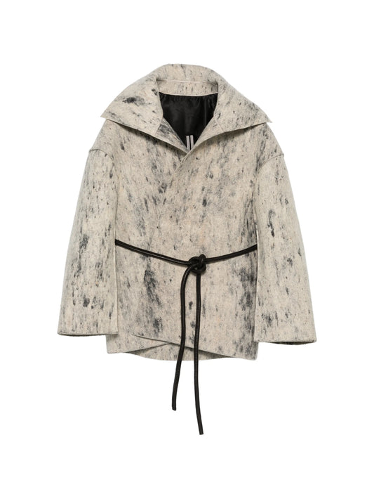 Dracucollar extreme-collar coat