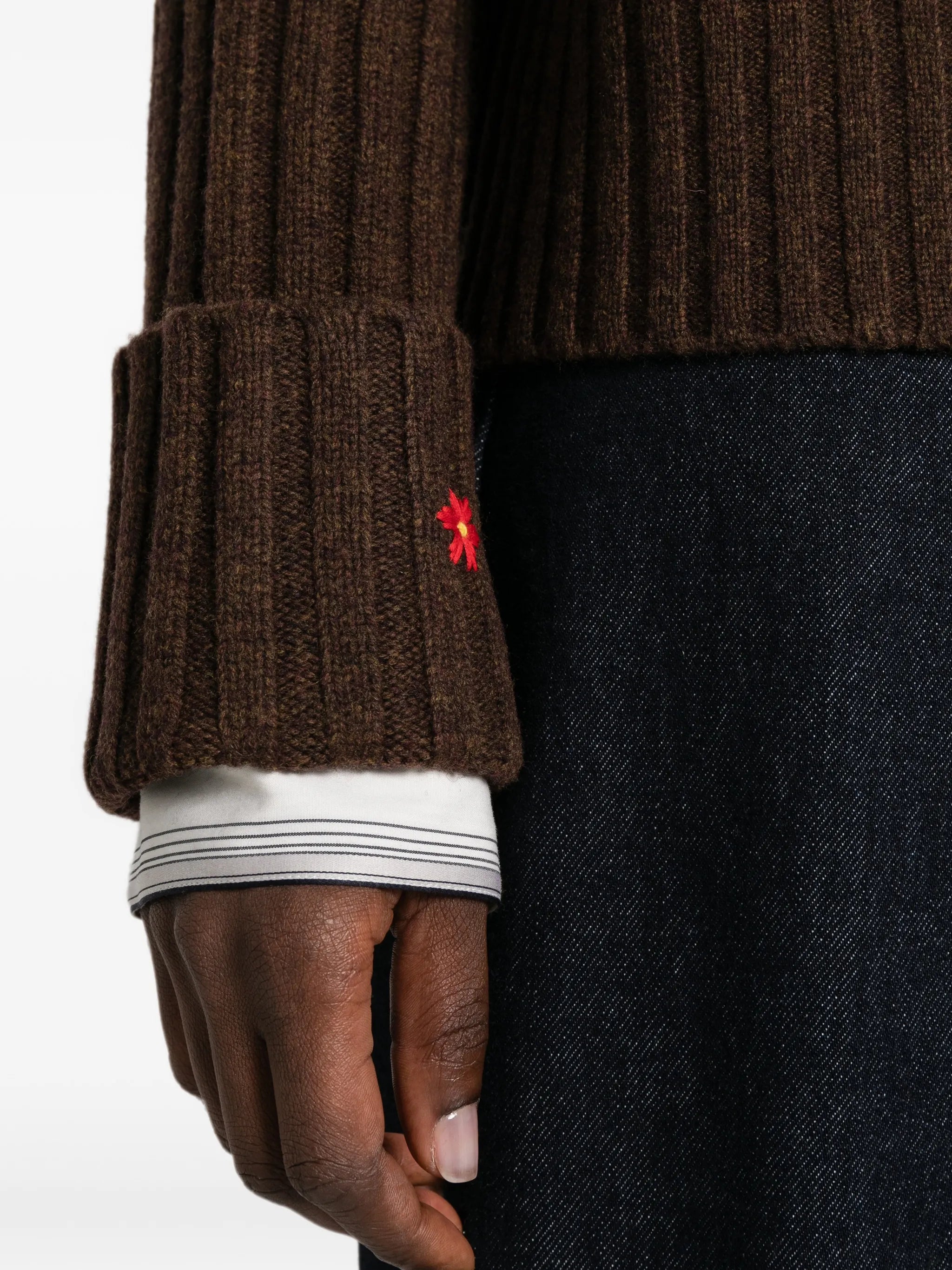 ribbed-knit raglan-sleeve knit