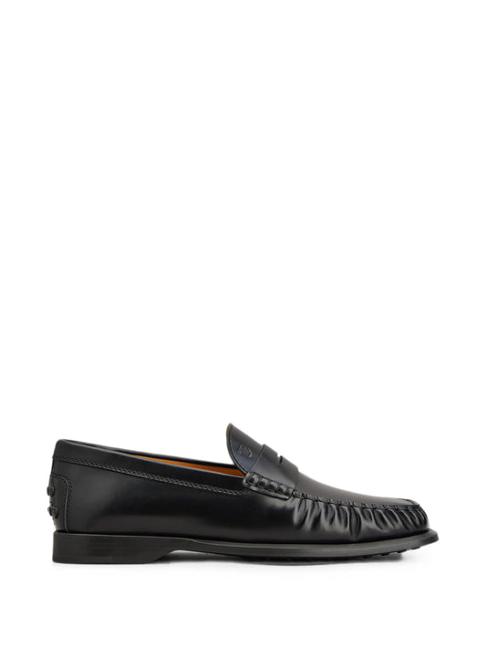 loafers in leather