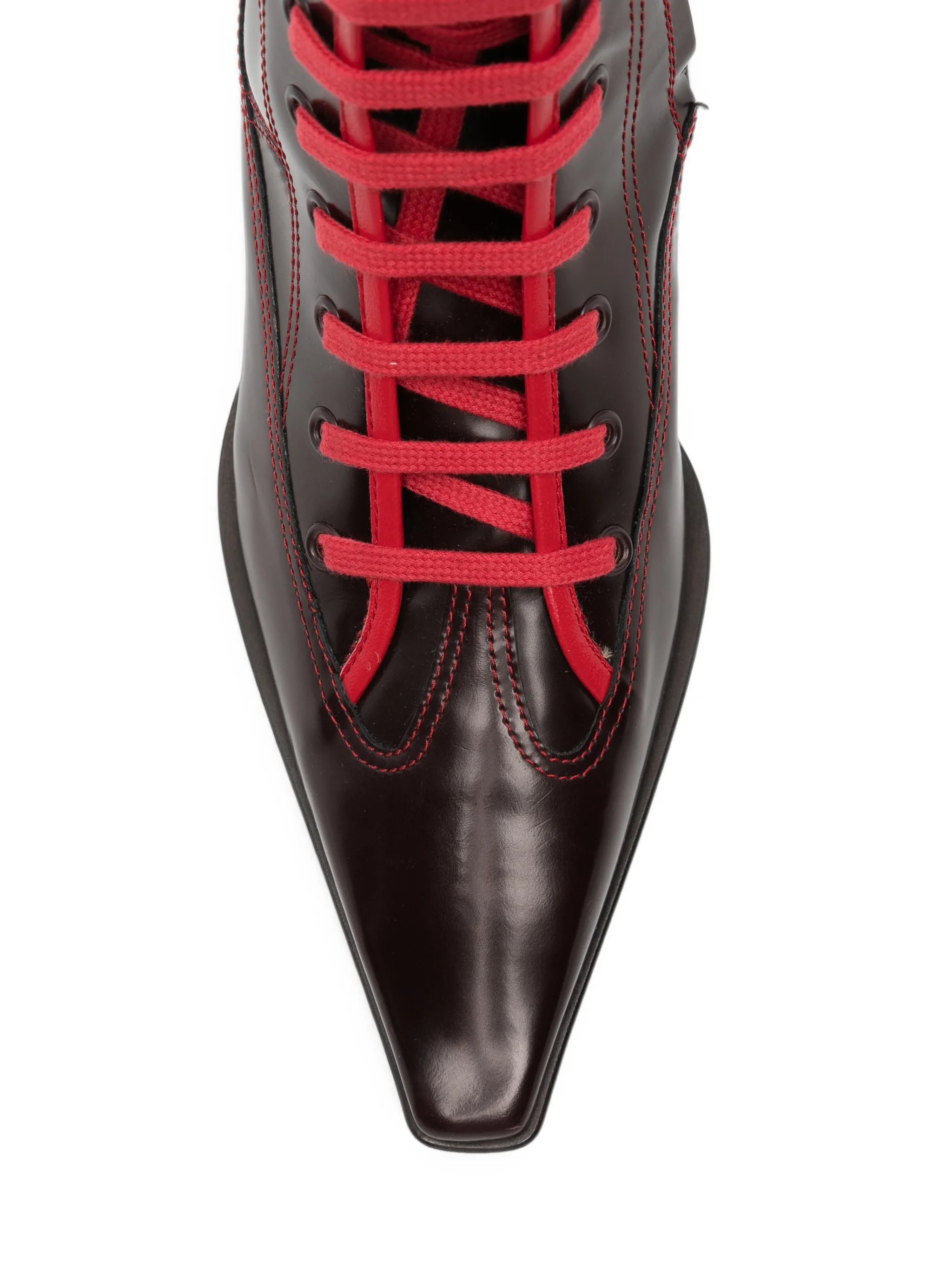 lace-up pointed-toe boots