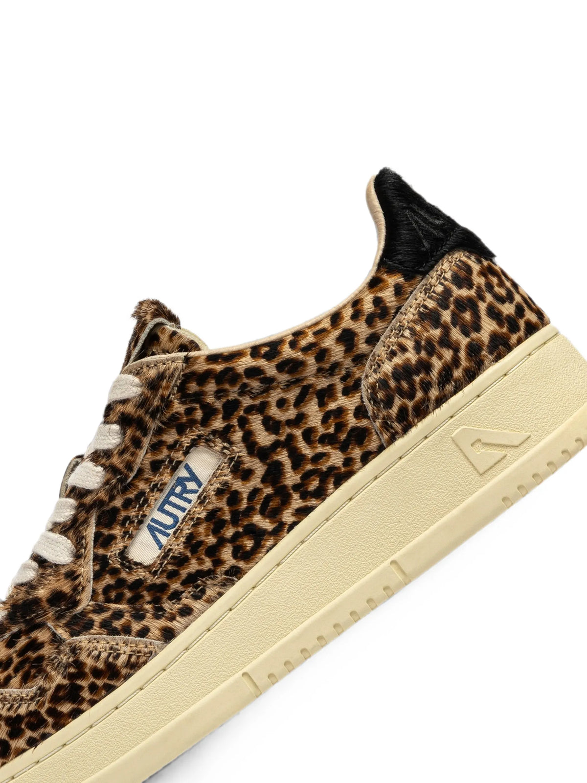 leopard-print sneakers