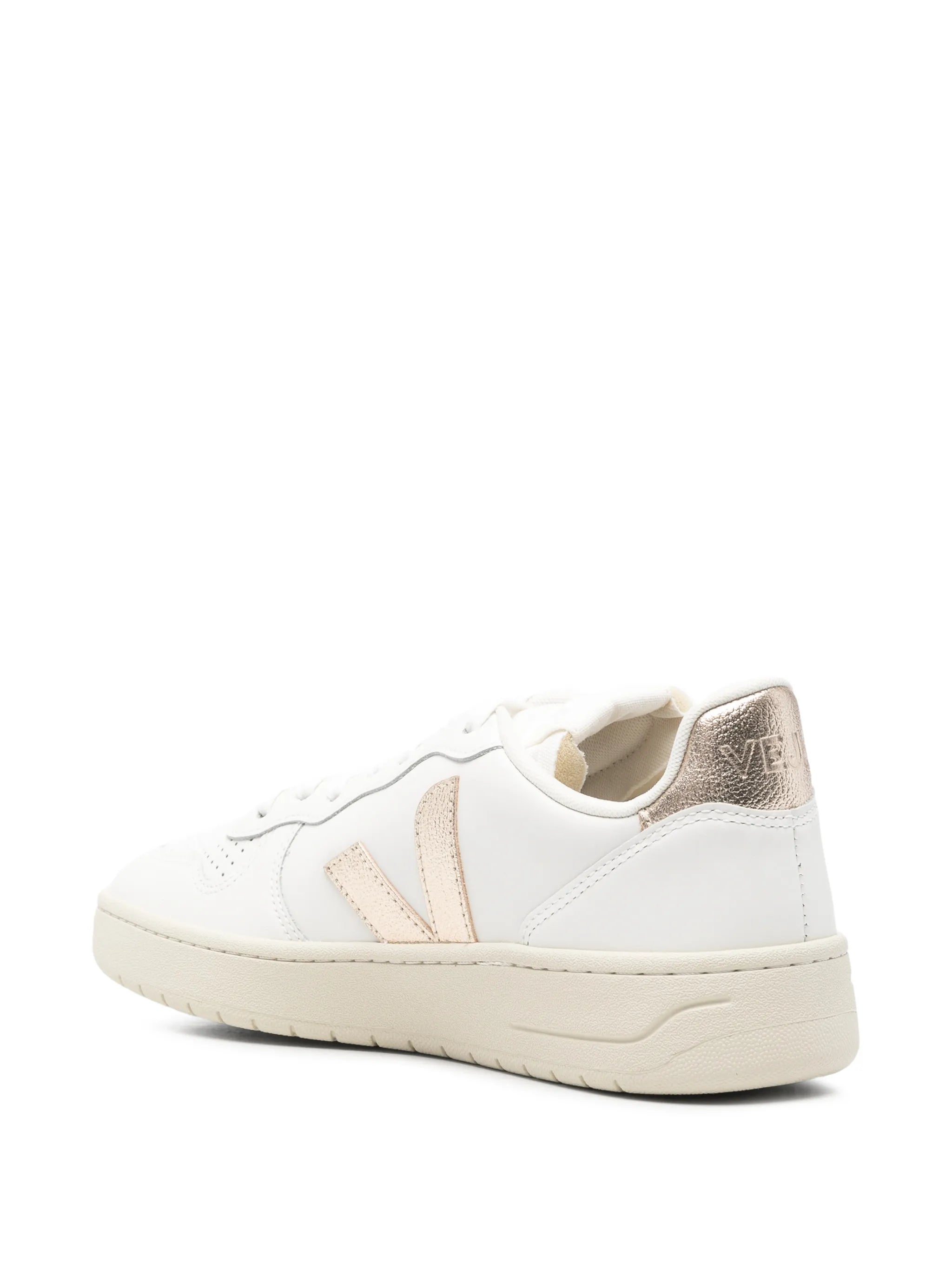 V-10 sneakers
