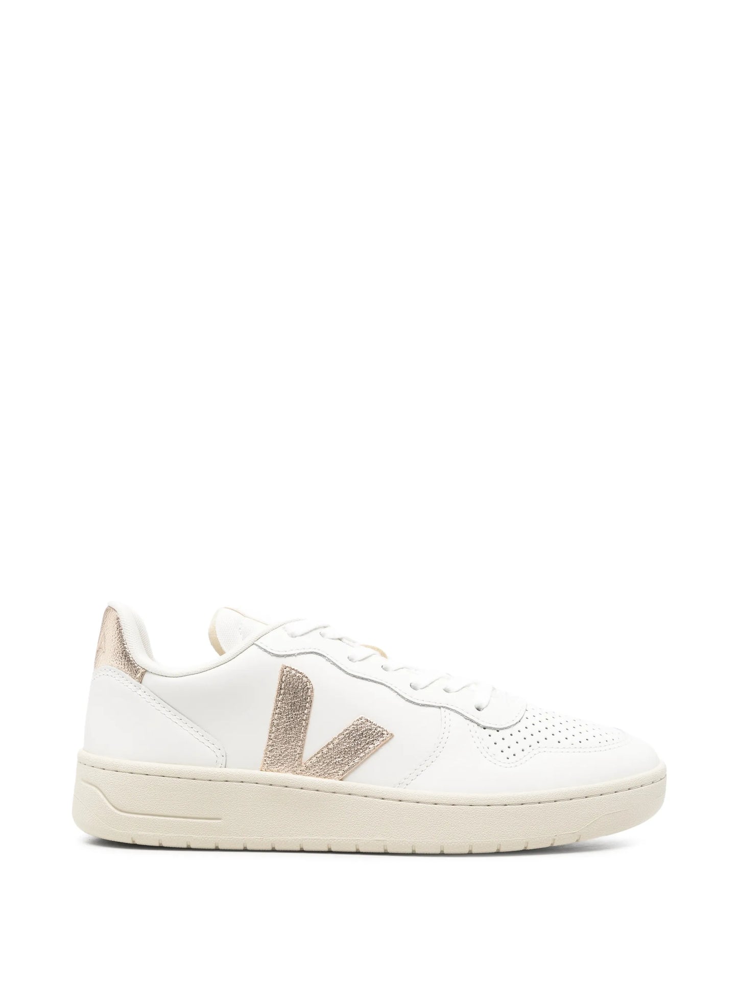 V-10 sneakers