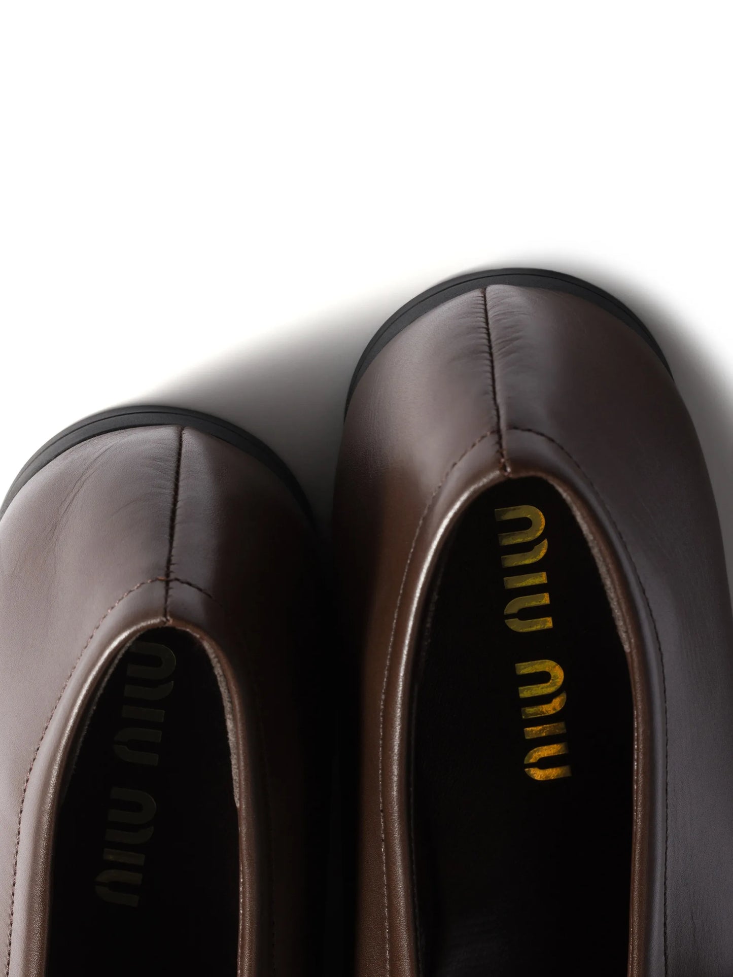 logo-embossed ballet flats