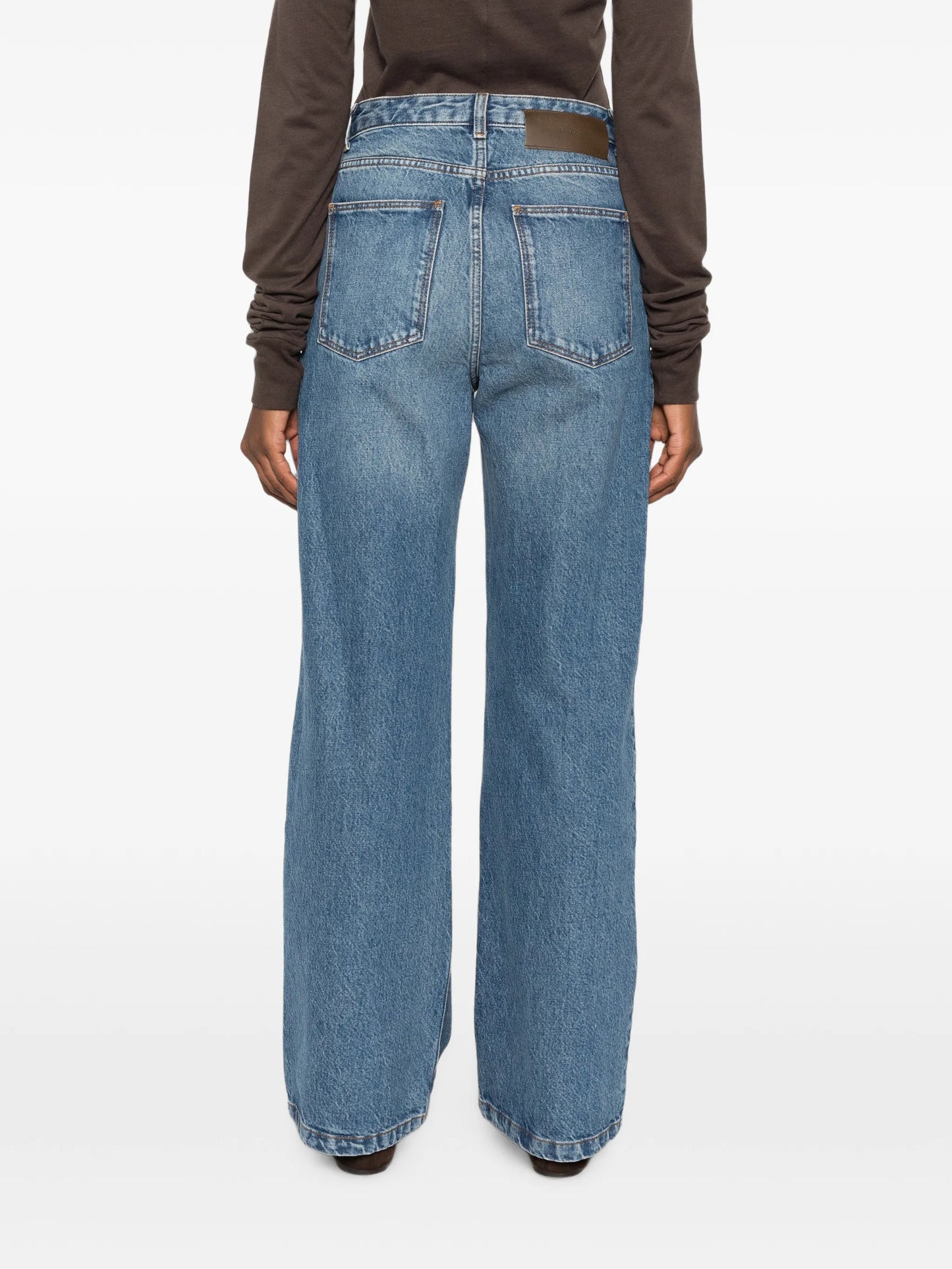 wide-leg jeans