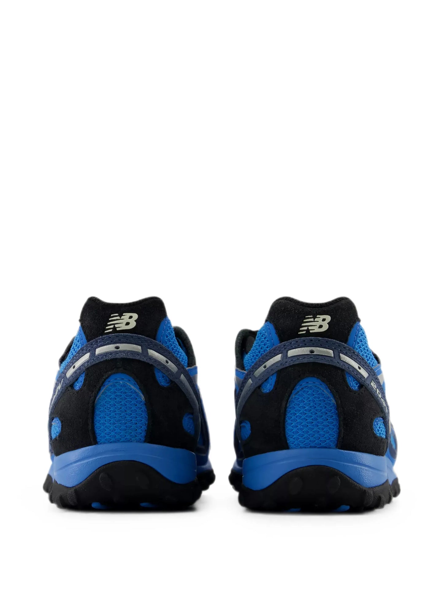 204V shoes