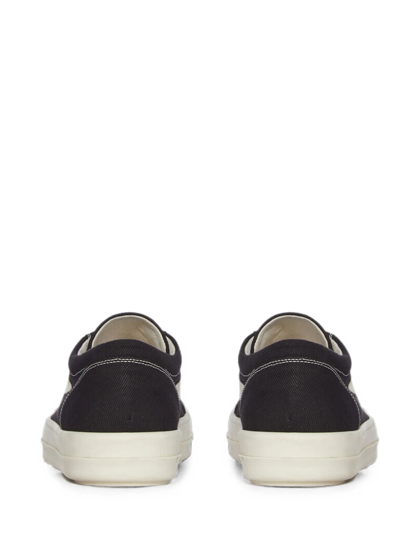 Vintage low-top lace-up sneakers