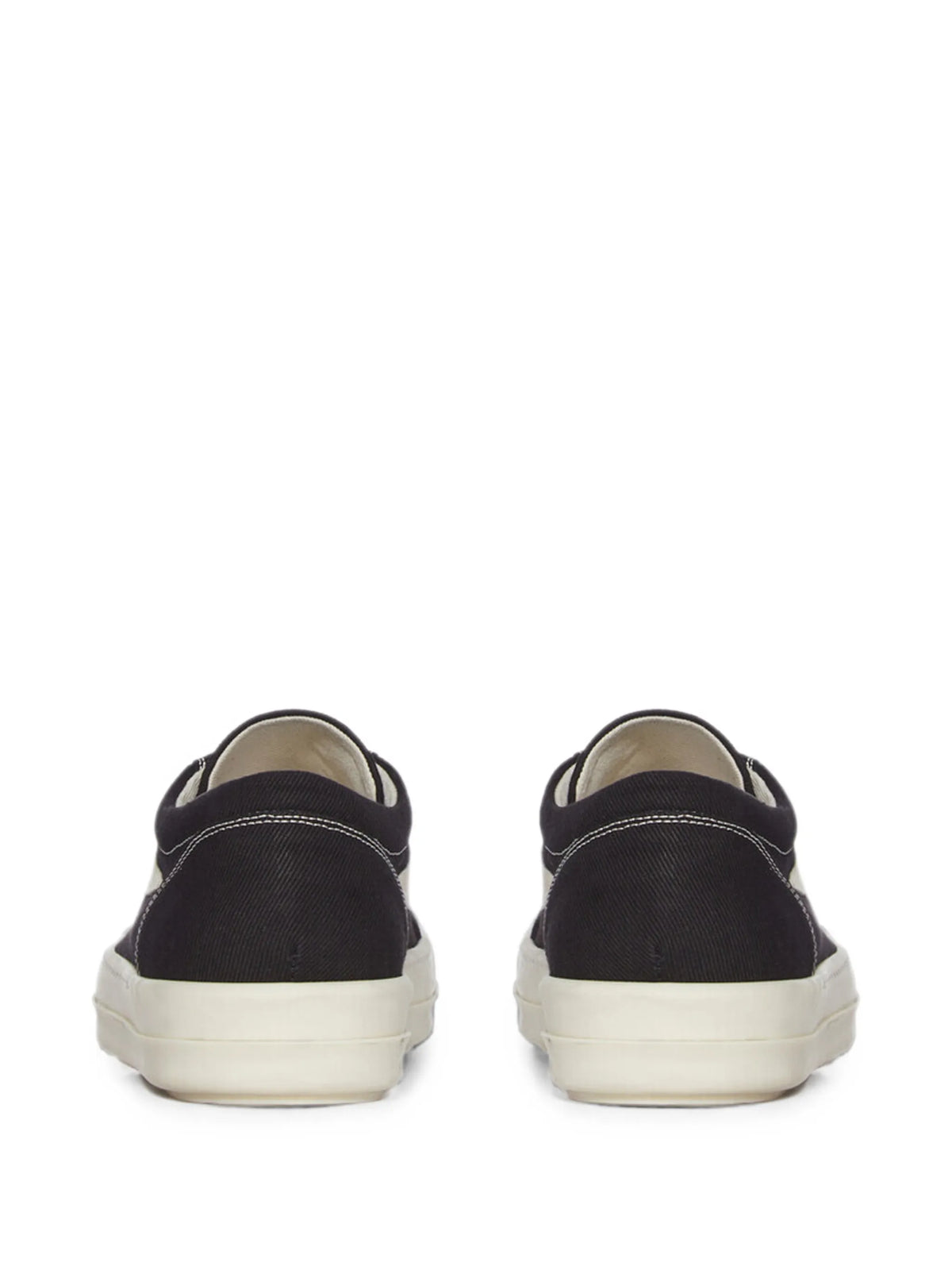 Vintage low-top lace-up sneakers