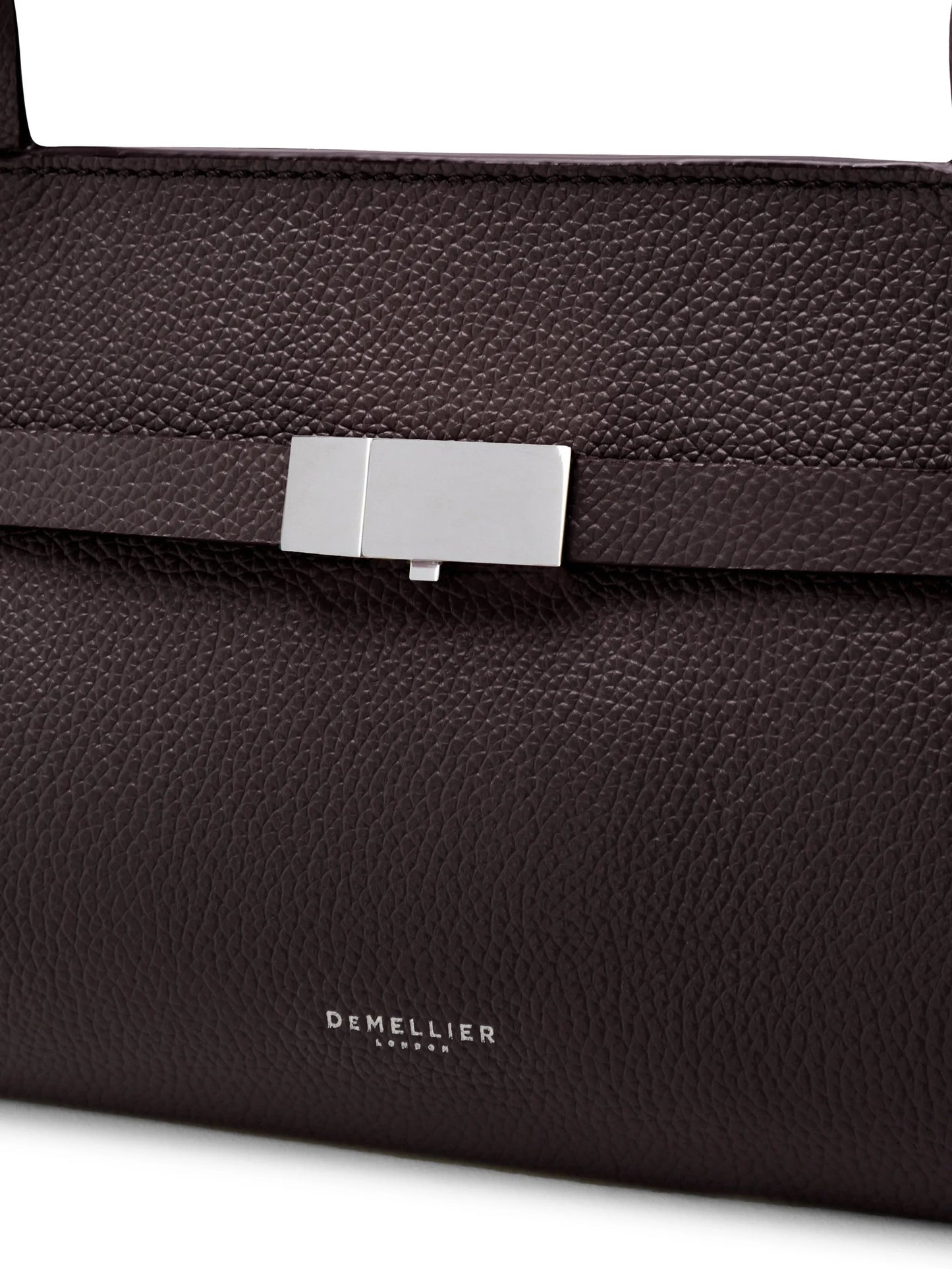 The New York shoulder