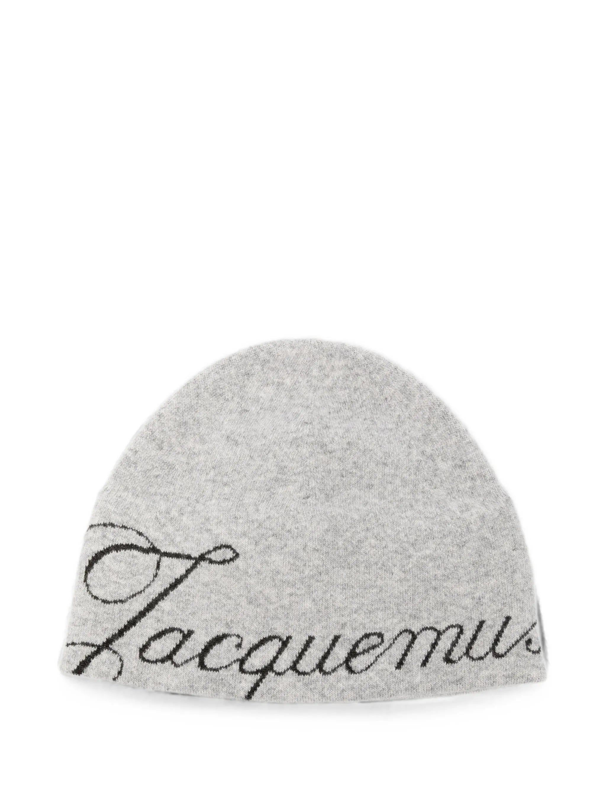 script-logo beanie hat