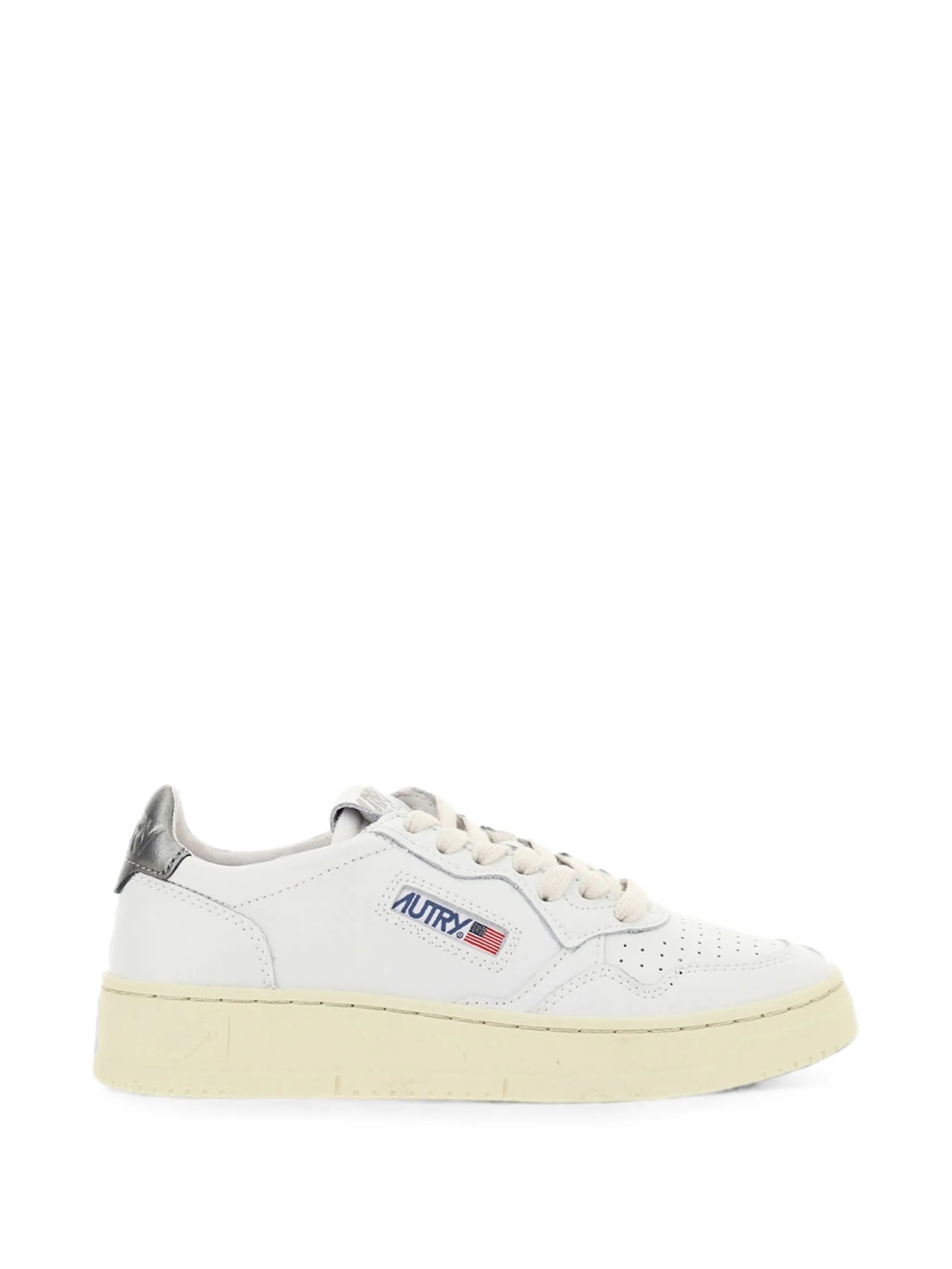 Medalist low sneakers in white and silver leather