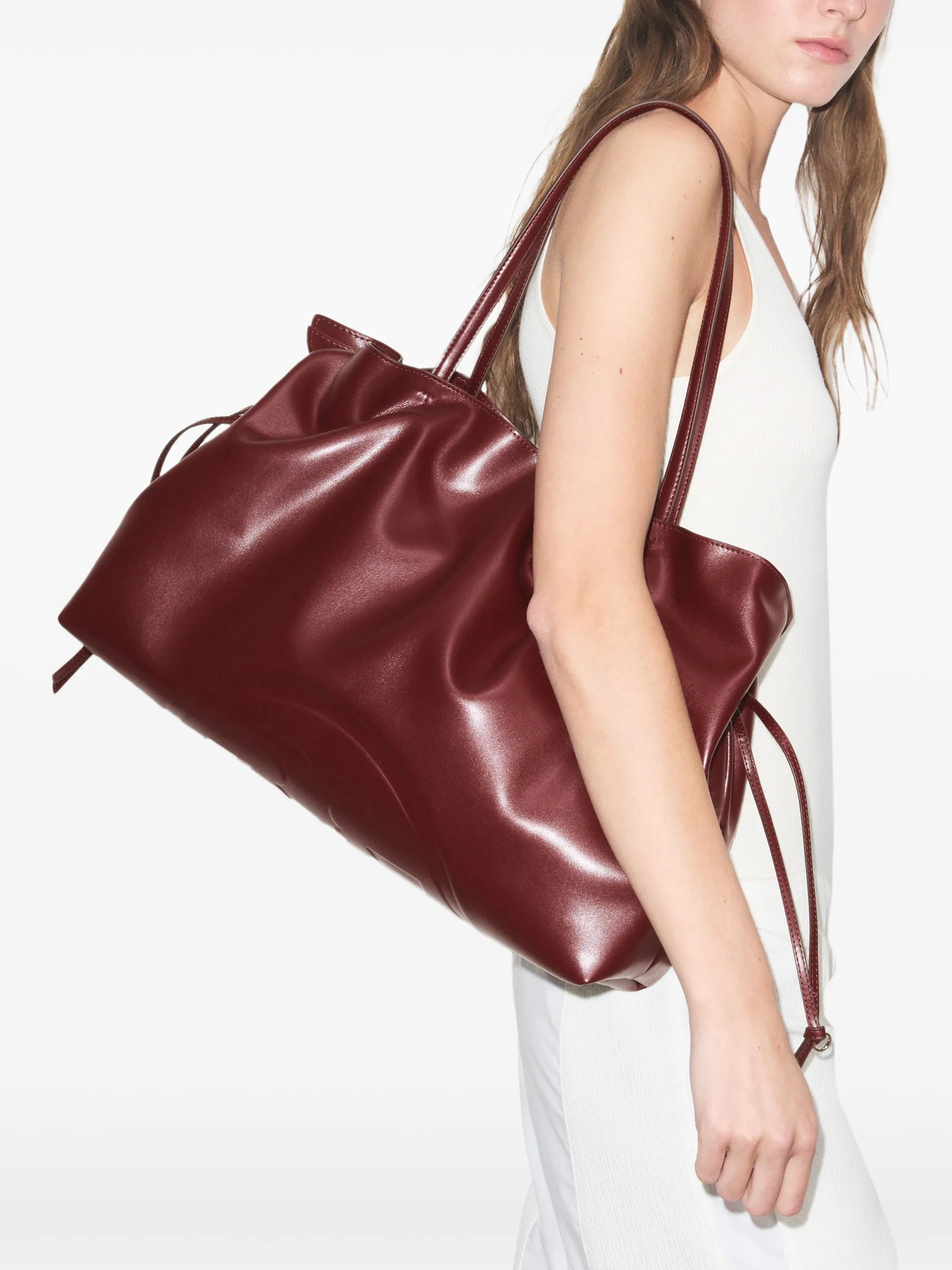 Ella Natuura™ drawstring tote