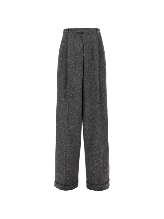 pleated trousers