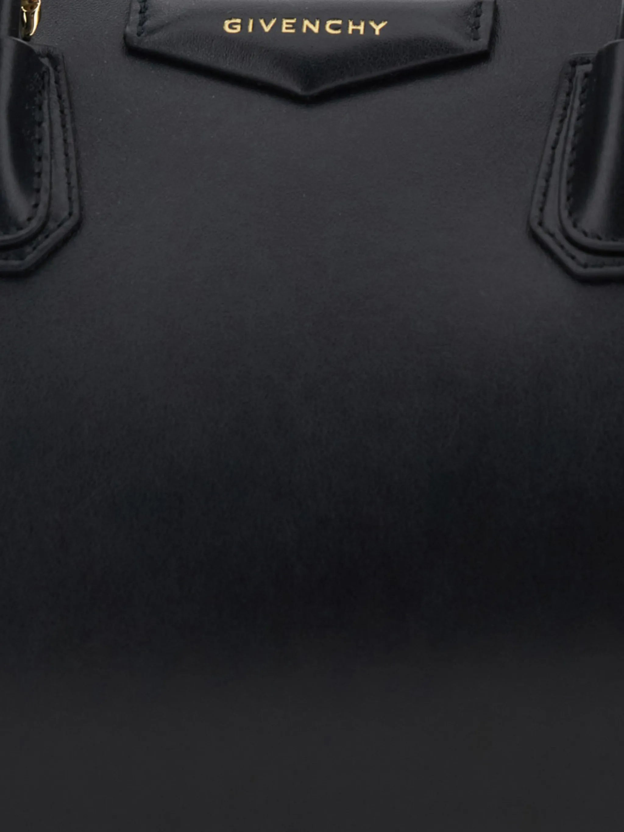 small Antigona Catchall bag in shiny grained leather