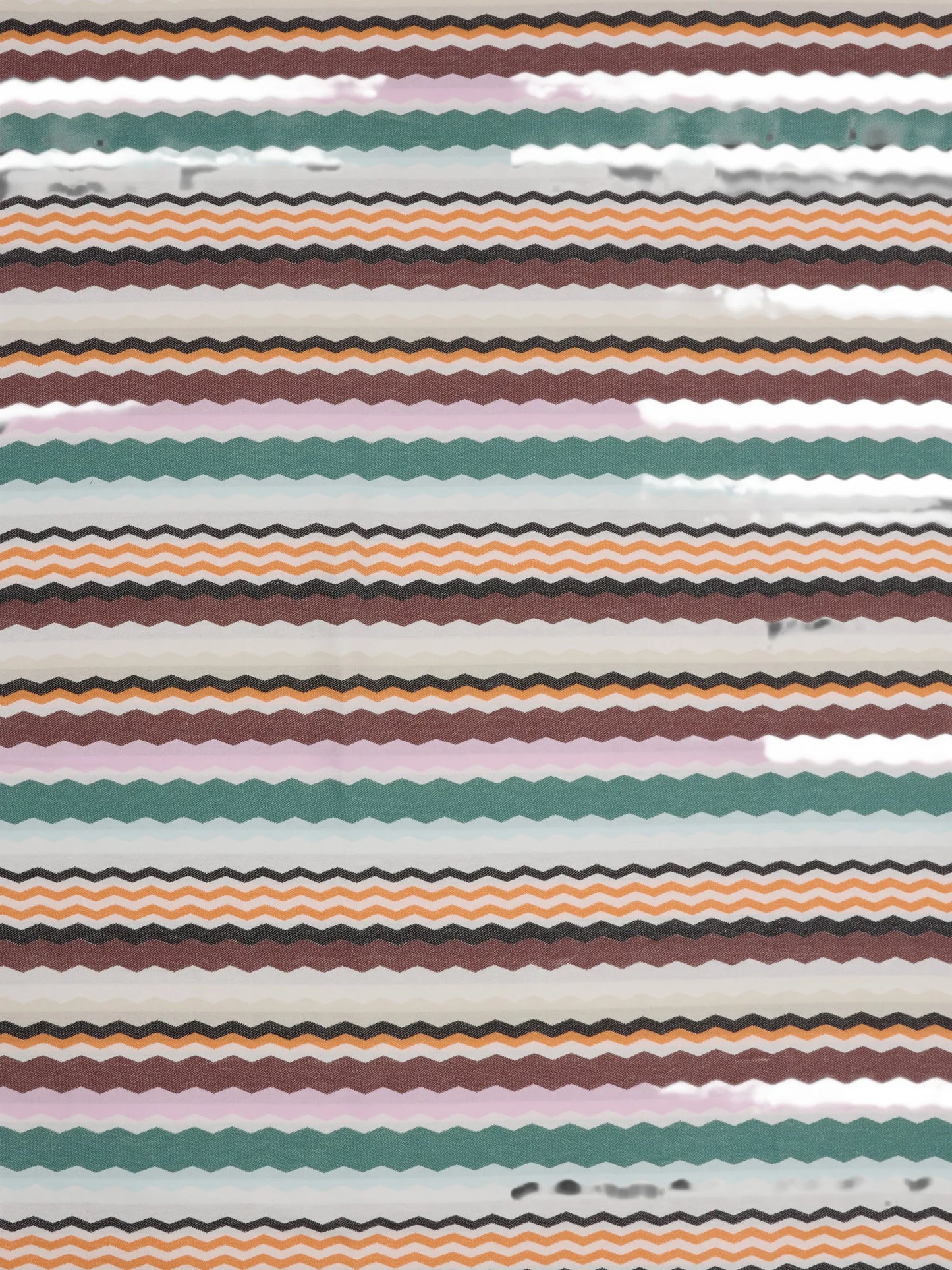 Aura zigzag-print towel