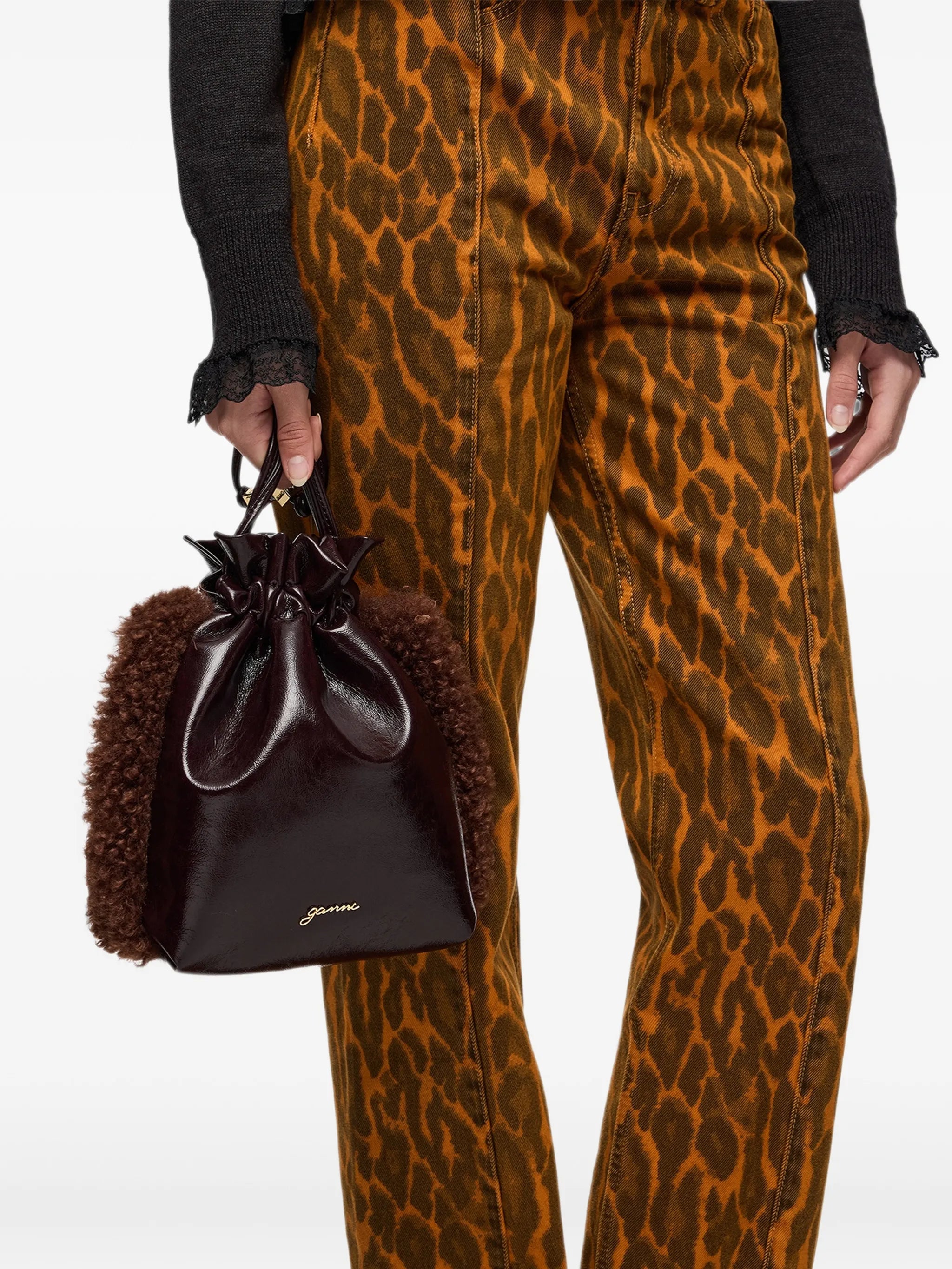 Party pouch in brown