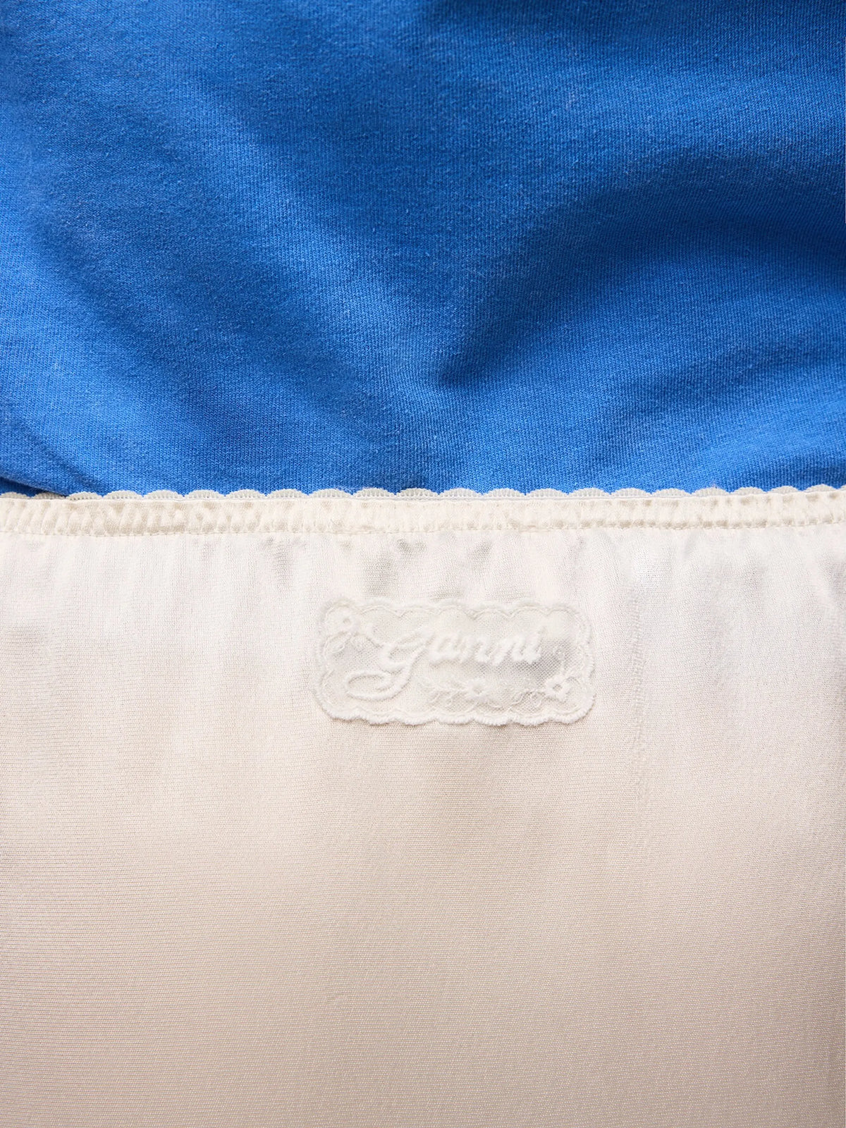 skirt in frill satin