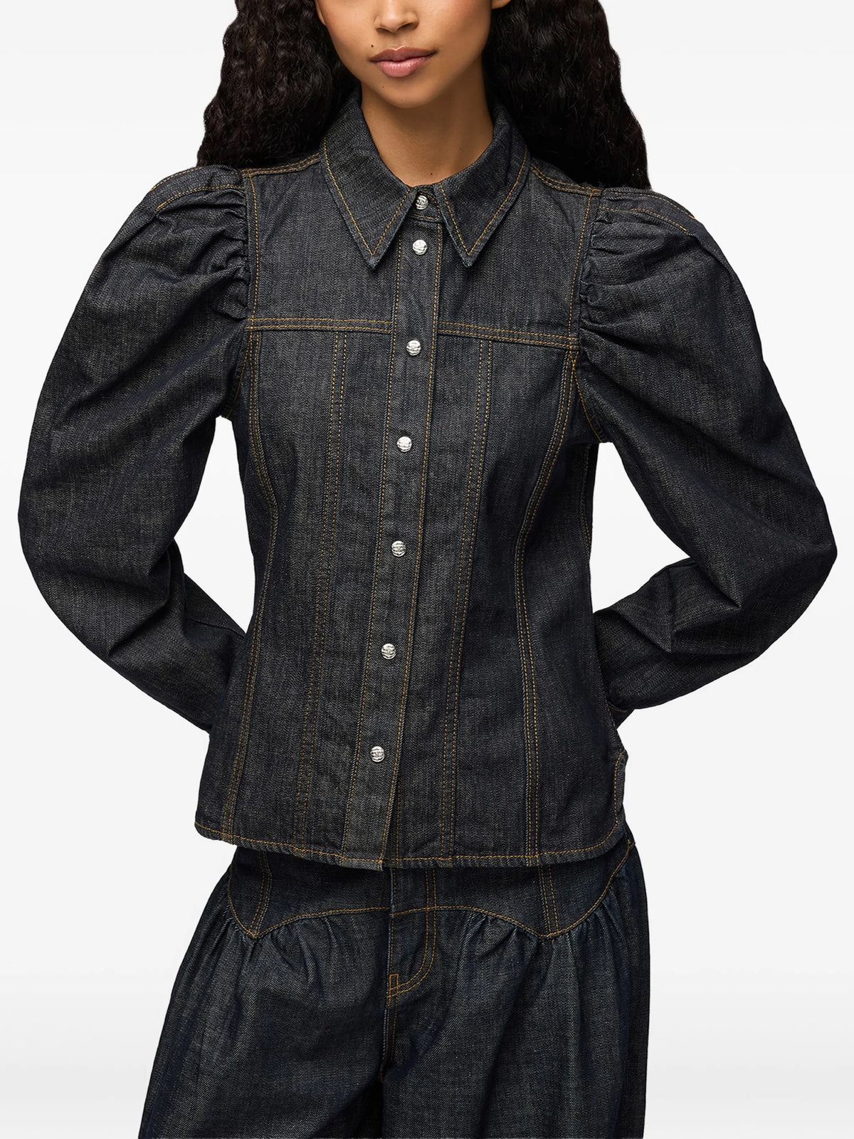 shirt in textured slub denim