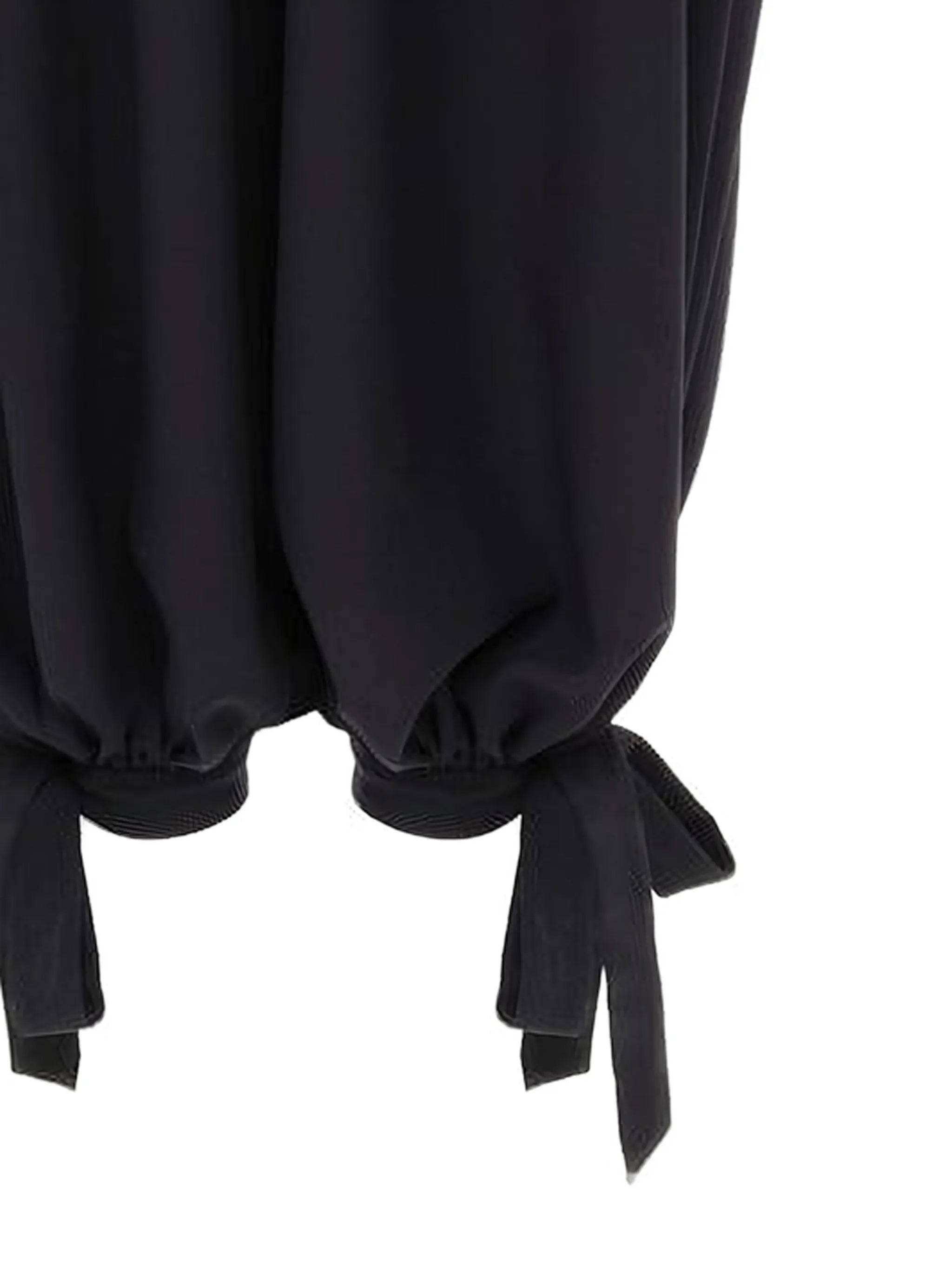 fluid pleated pants in crêpe de chine