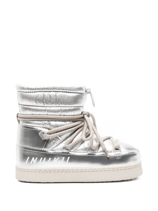 Mountain Gloss boots