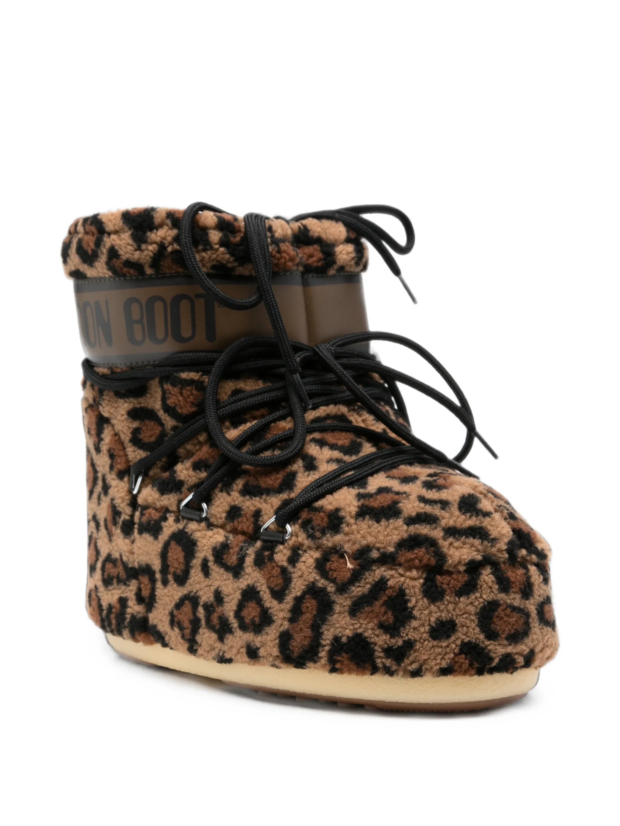 leopard-pattern boots