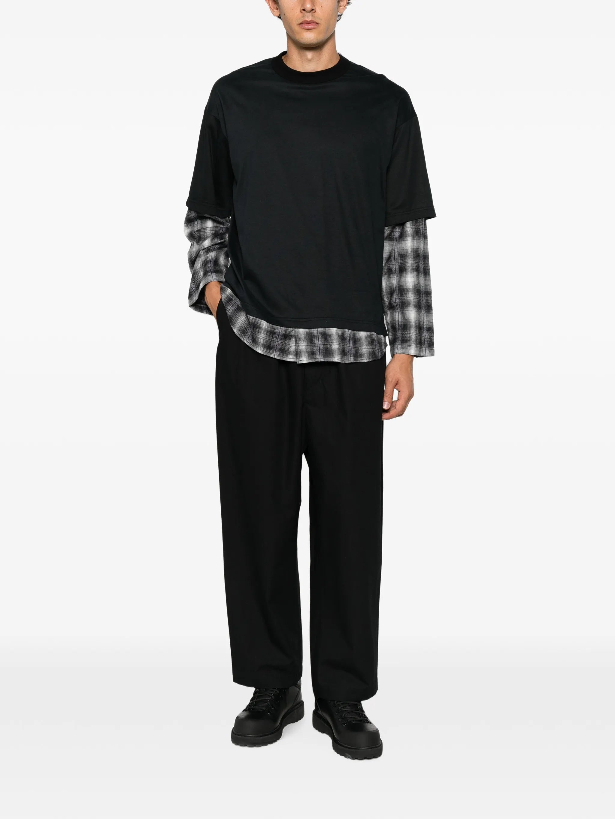 layered-design check-pattern T-shirt