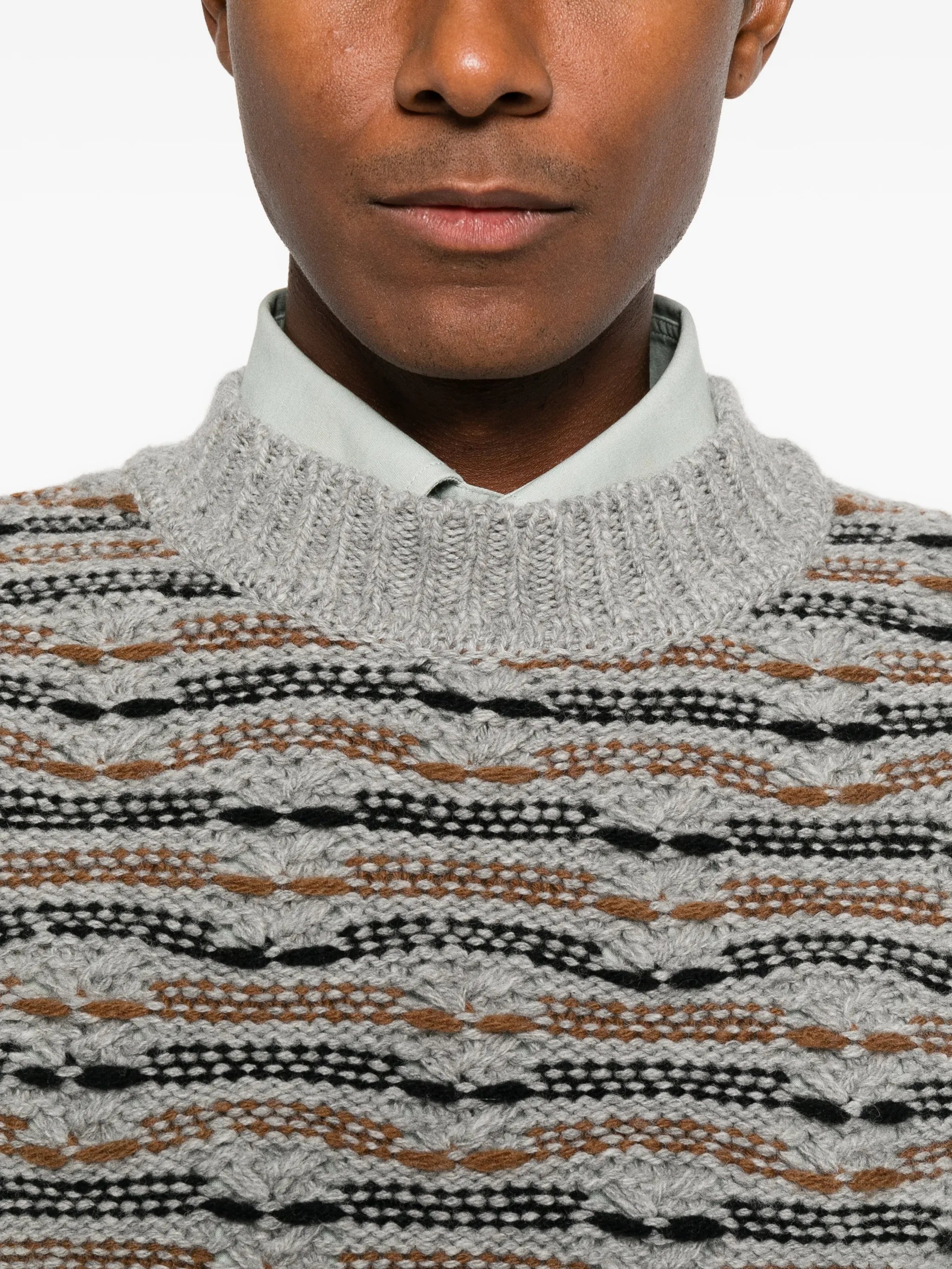 patterned sleeveless sweater