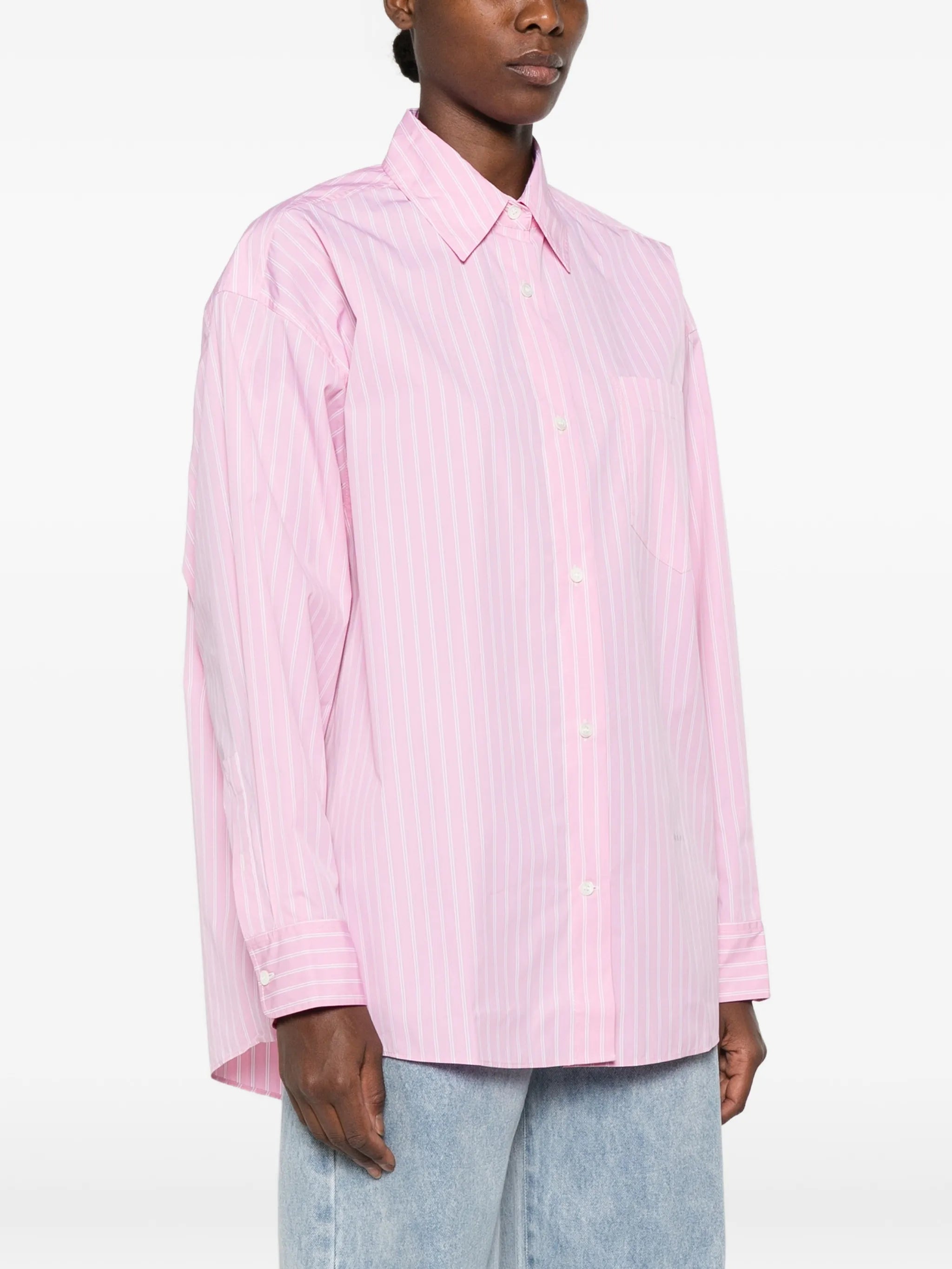 vertical-stripe chest-pocket shirt