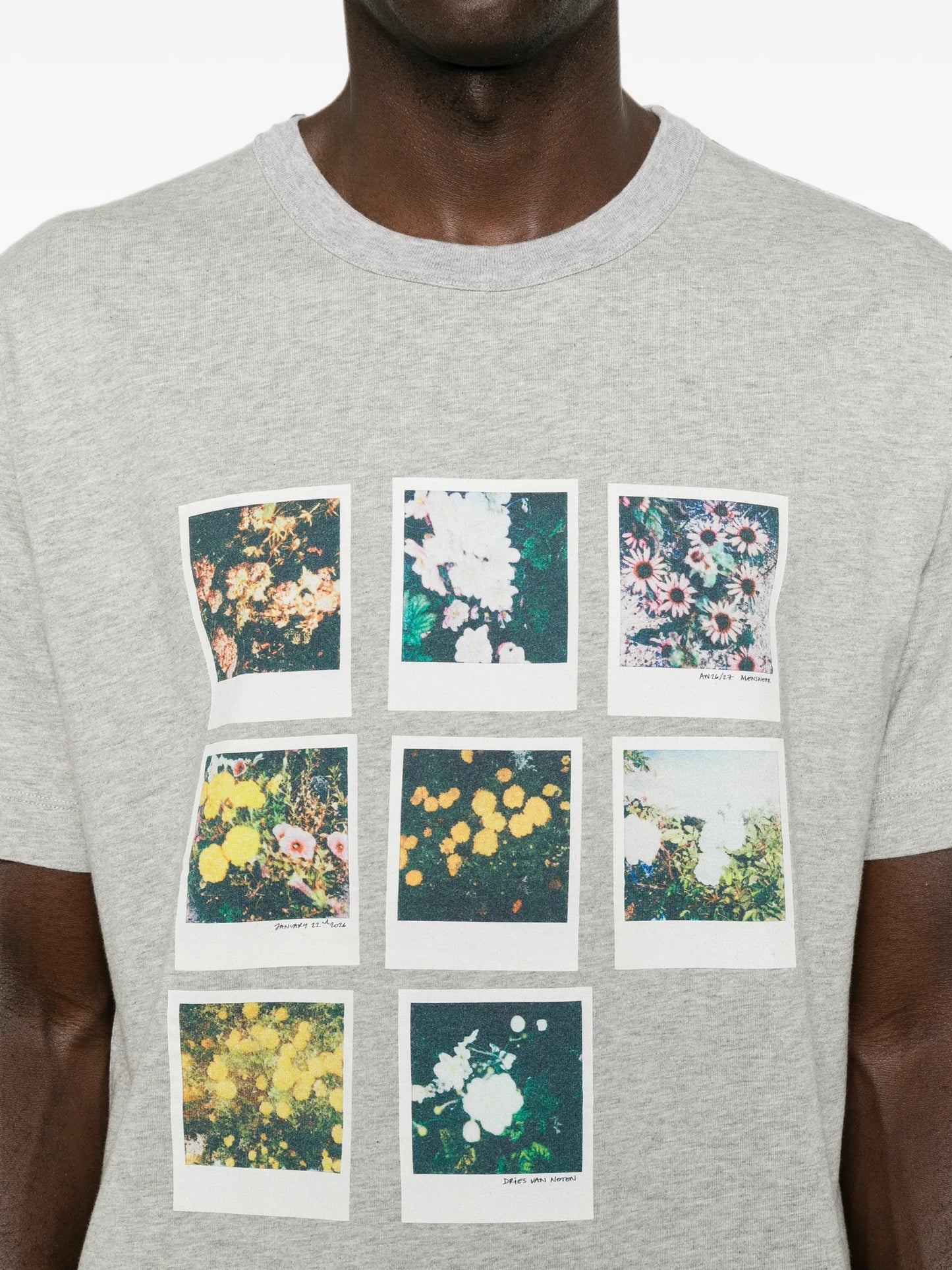 floral-print T-shirt