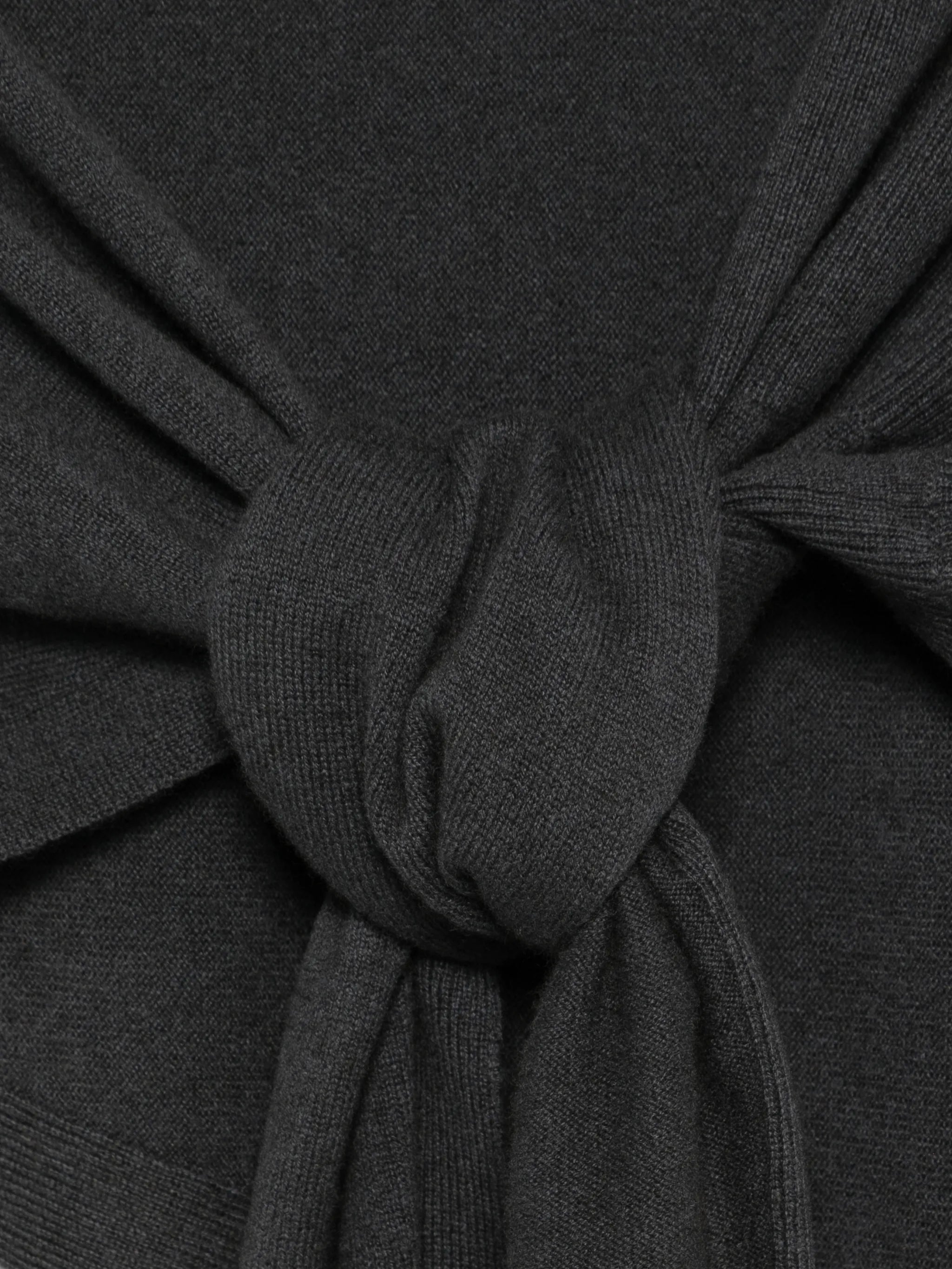 fine-knit wrap scarf