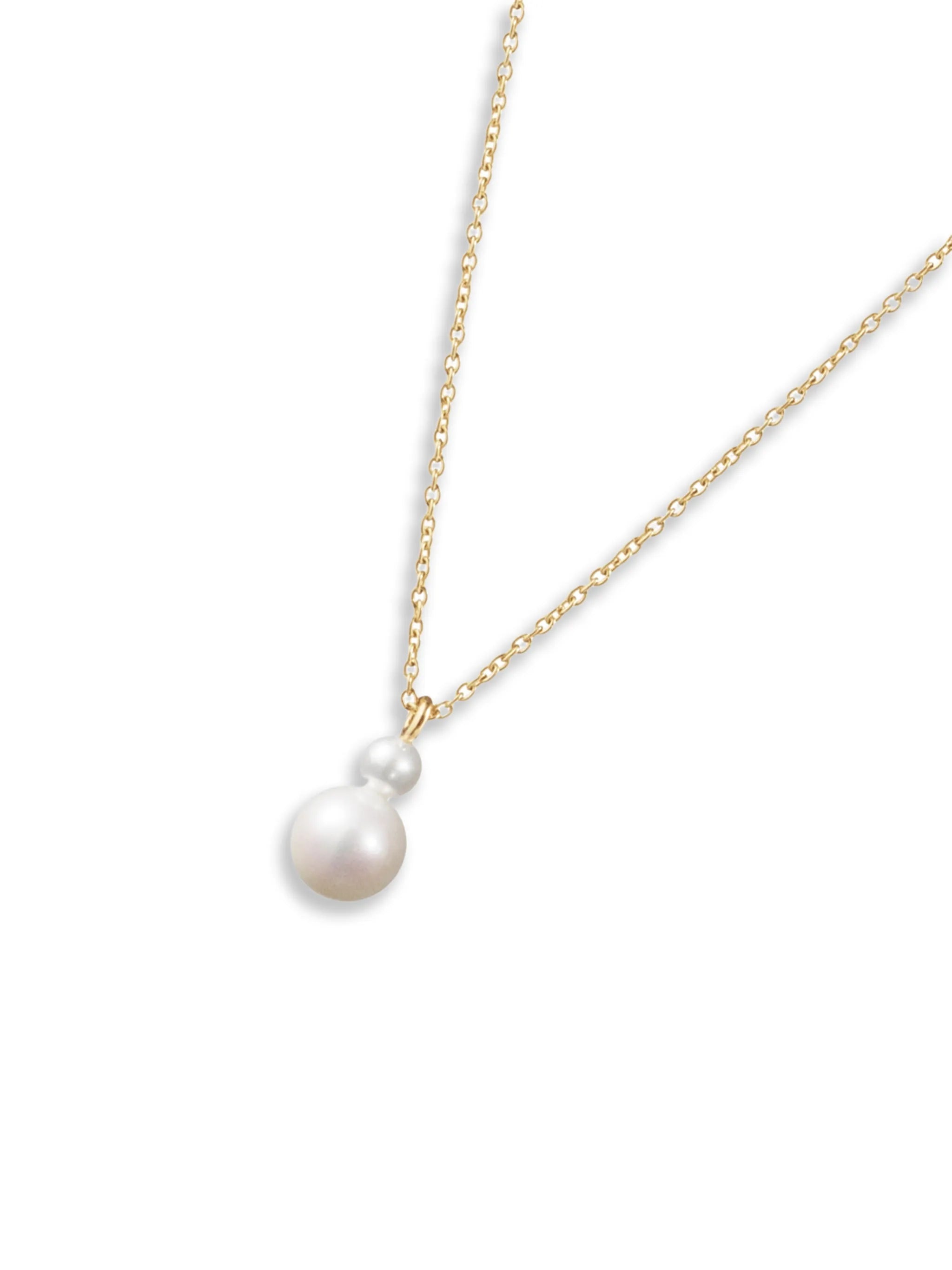 Petite Luce de Lily freshwater pearl necklace