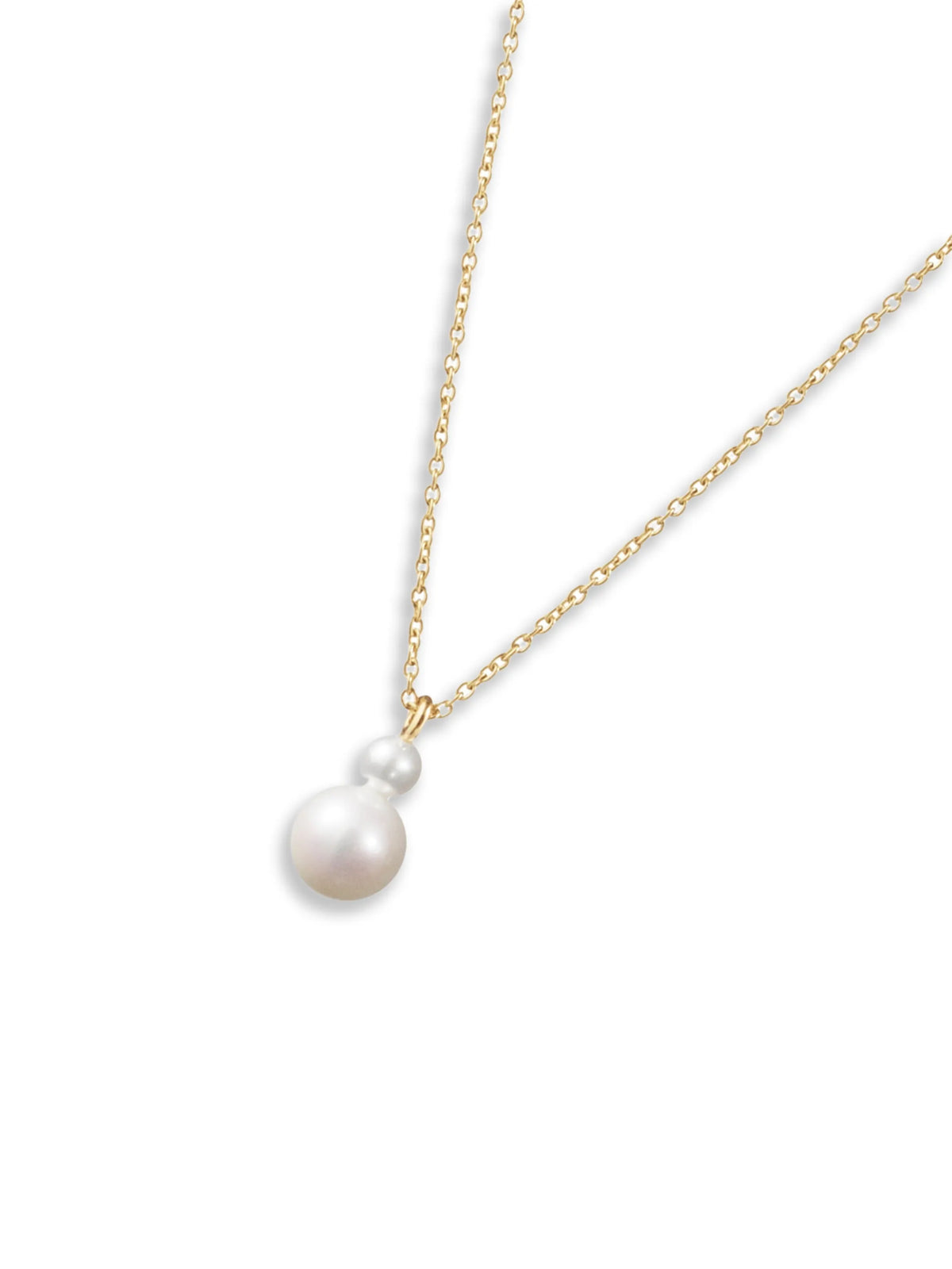 Petite Luce de Lily freshwater pearl necklace