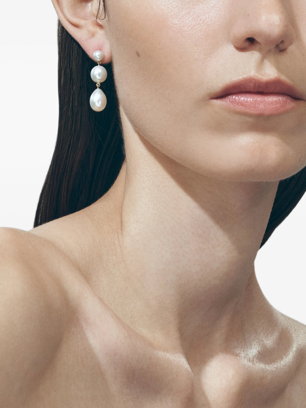 Amis de Luce pearl drop earrings