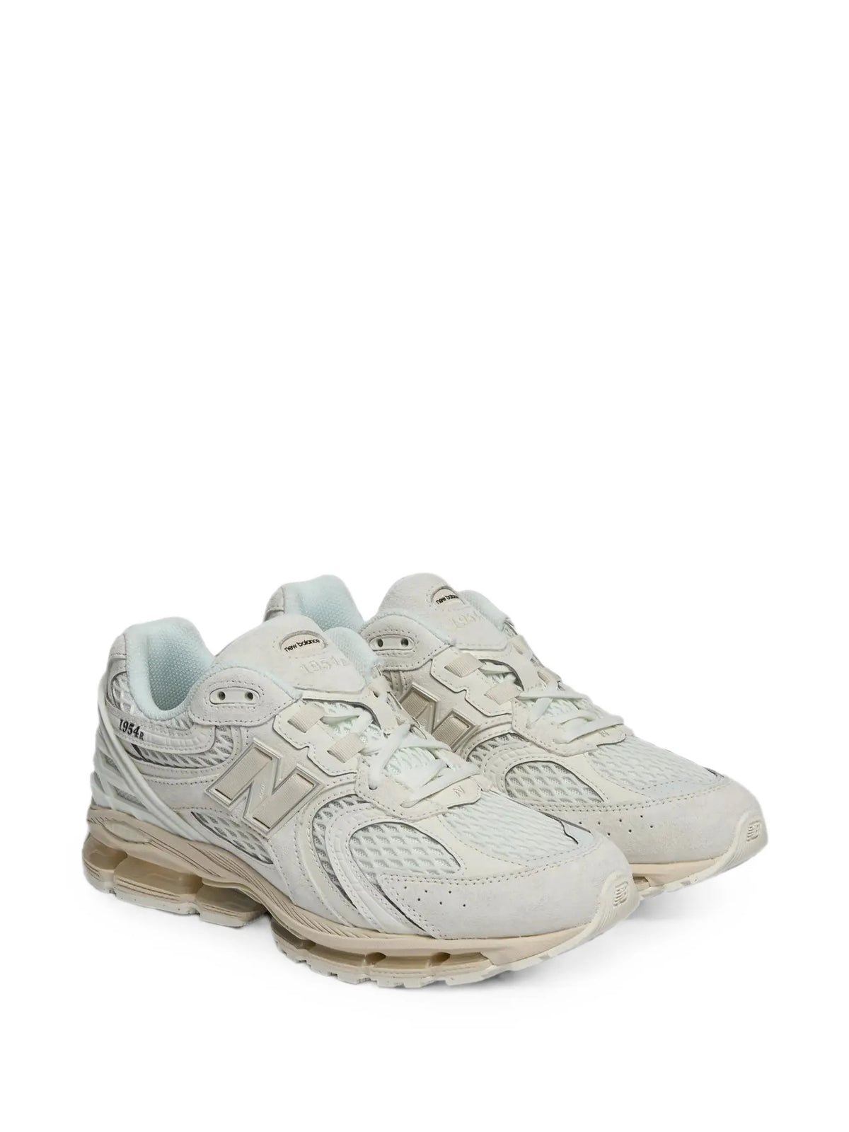 1954R tennis shoes
